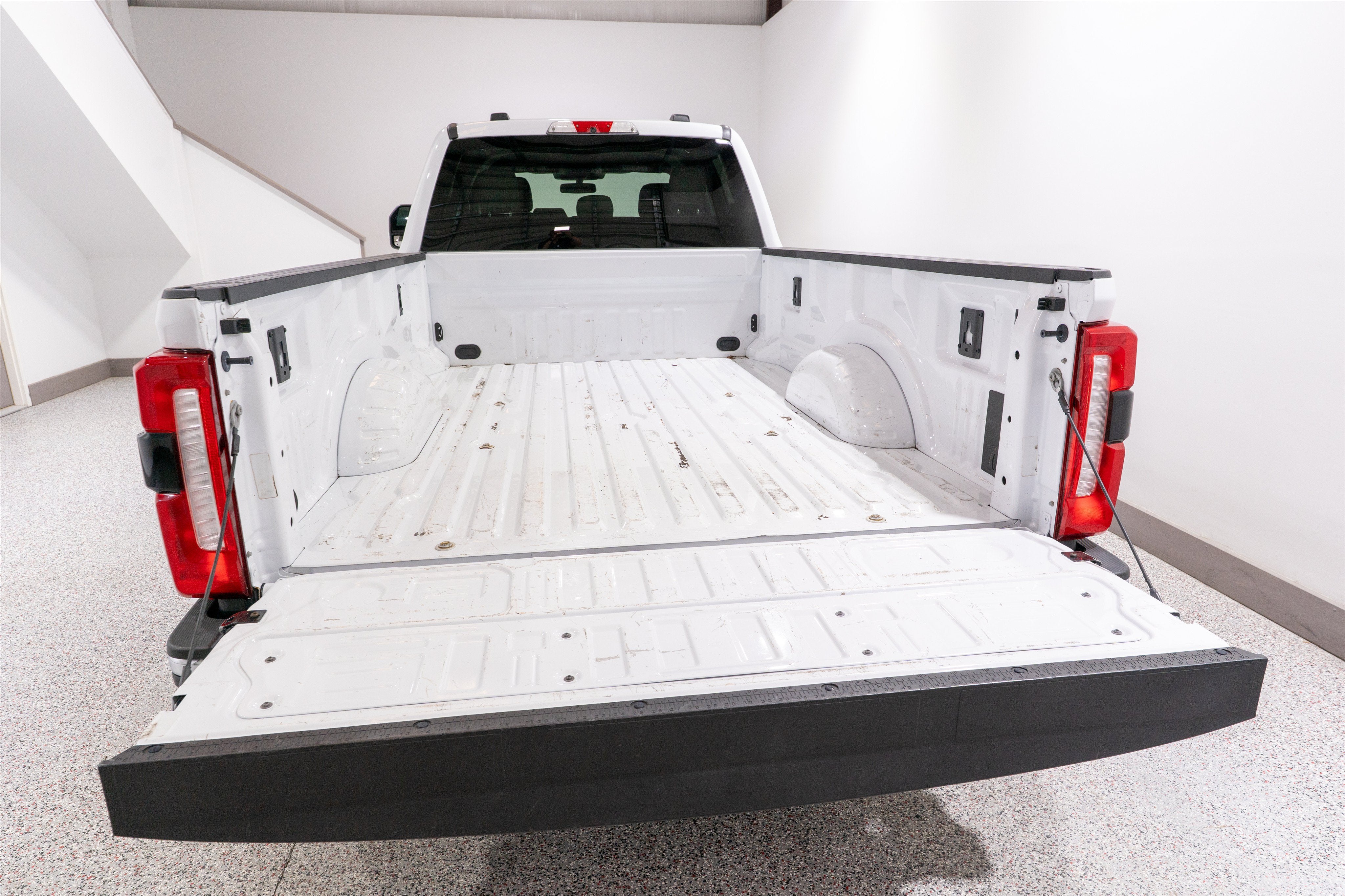 2023 Ford Super Duty F-350 DRW XLT
