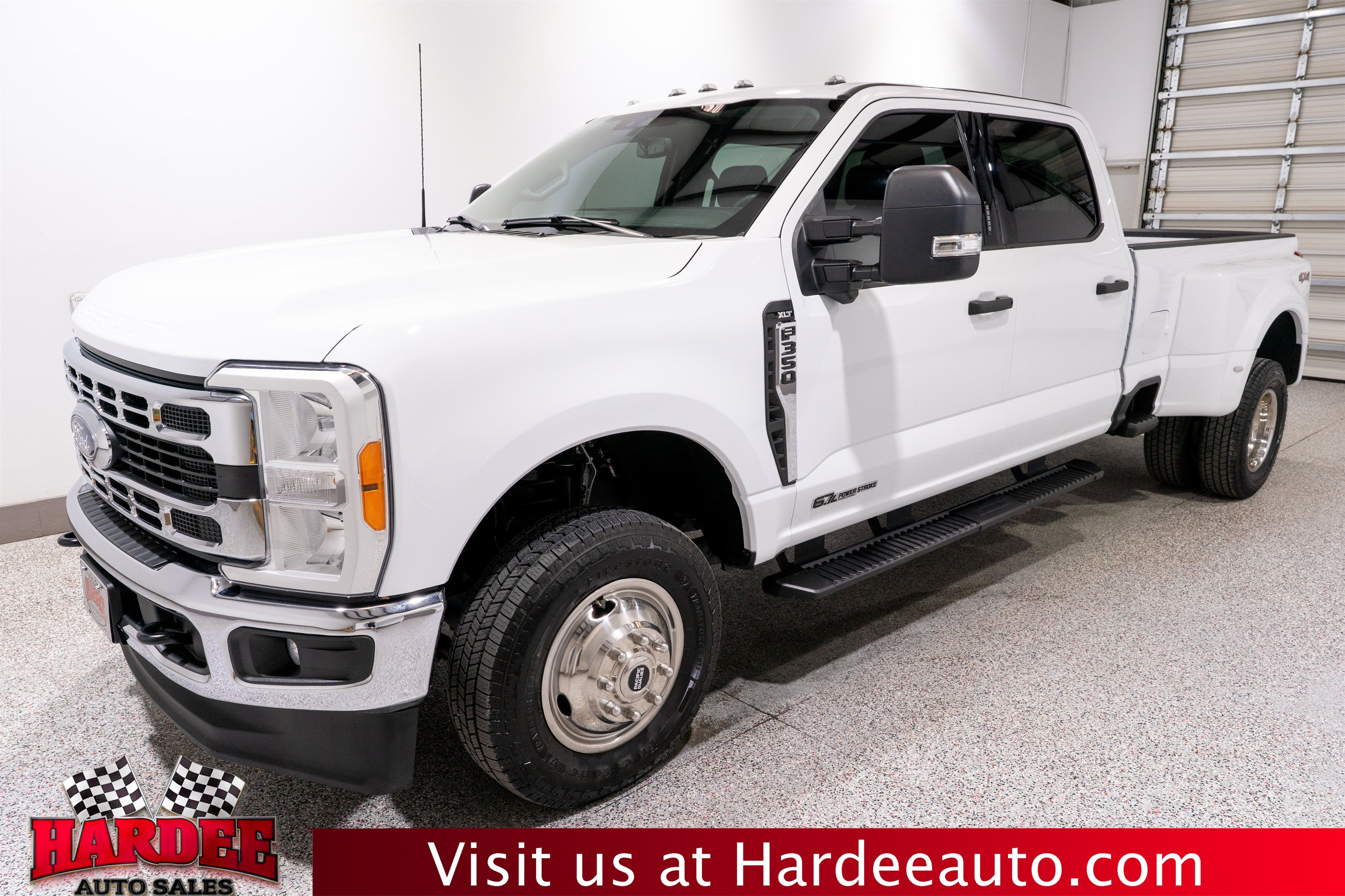 2023 Ford Super Duty F-350 DRW XLT