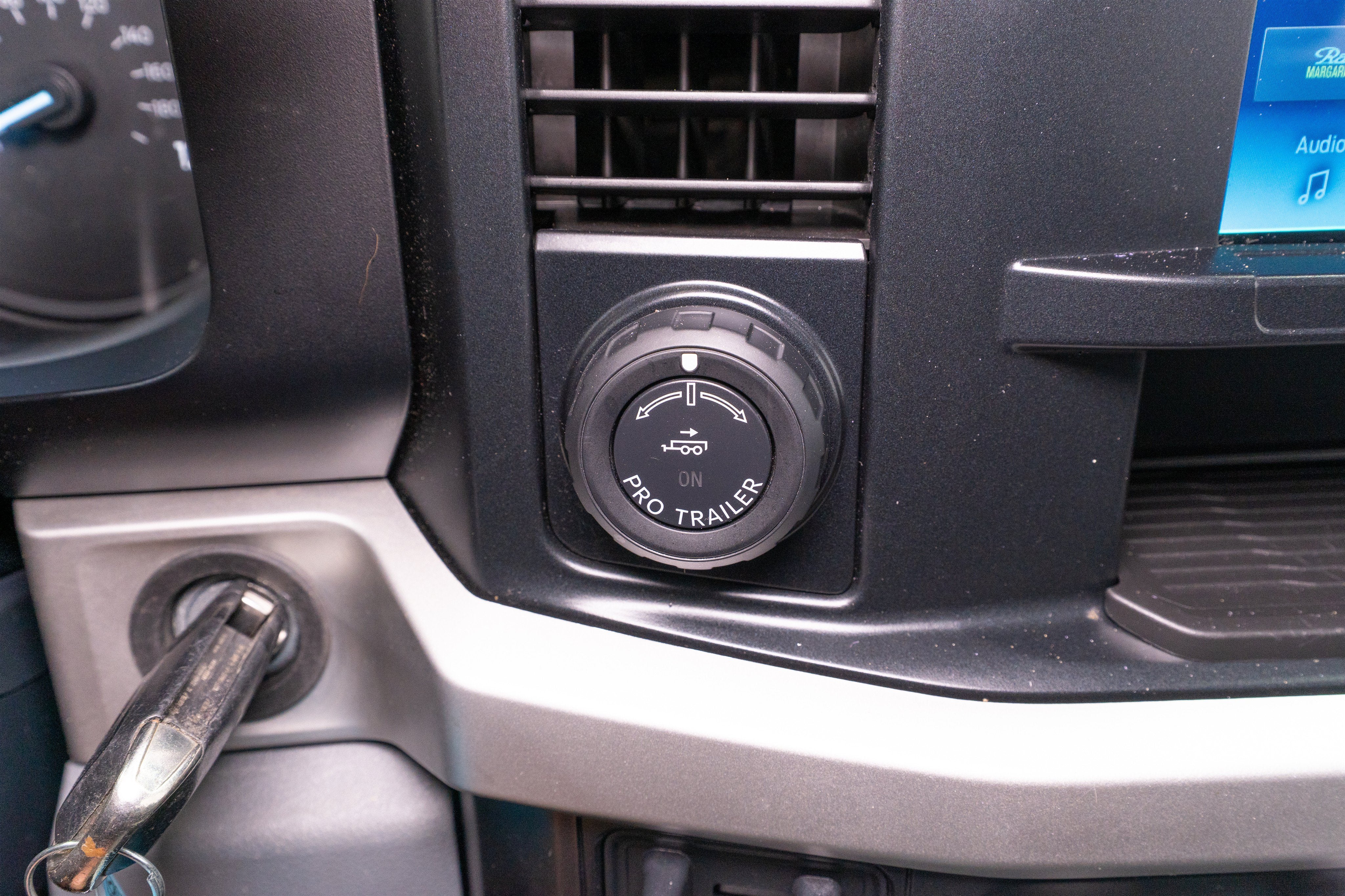 2023 Ford Super Duty F-350 DRW XLT