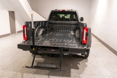2026 Ford Super Duty F-350 DRW XLT