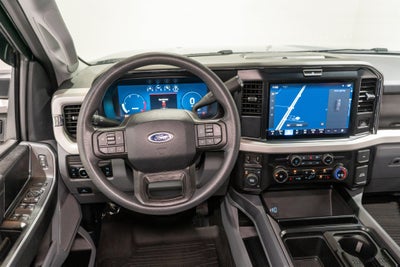 2026 Ford Super Duty F-350 DRW XLT