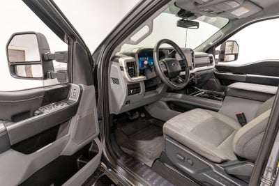 2026 Ford Super Duty F-350 DRW XLT