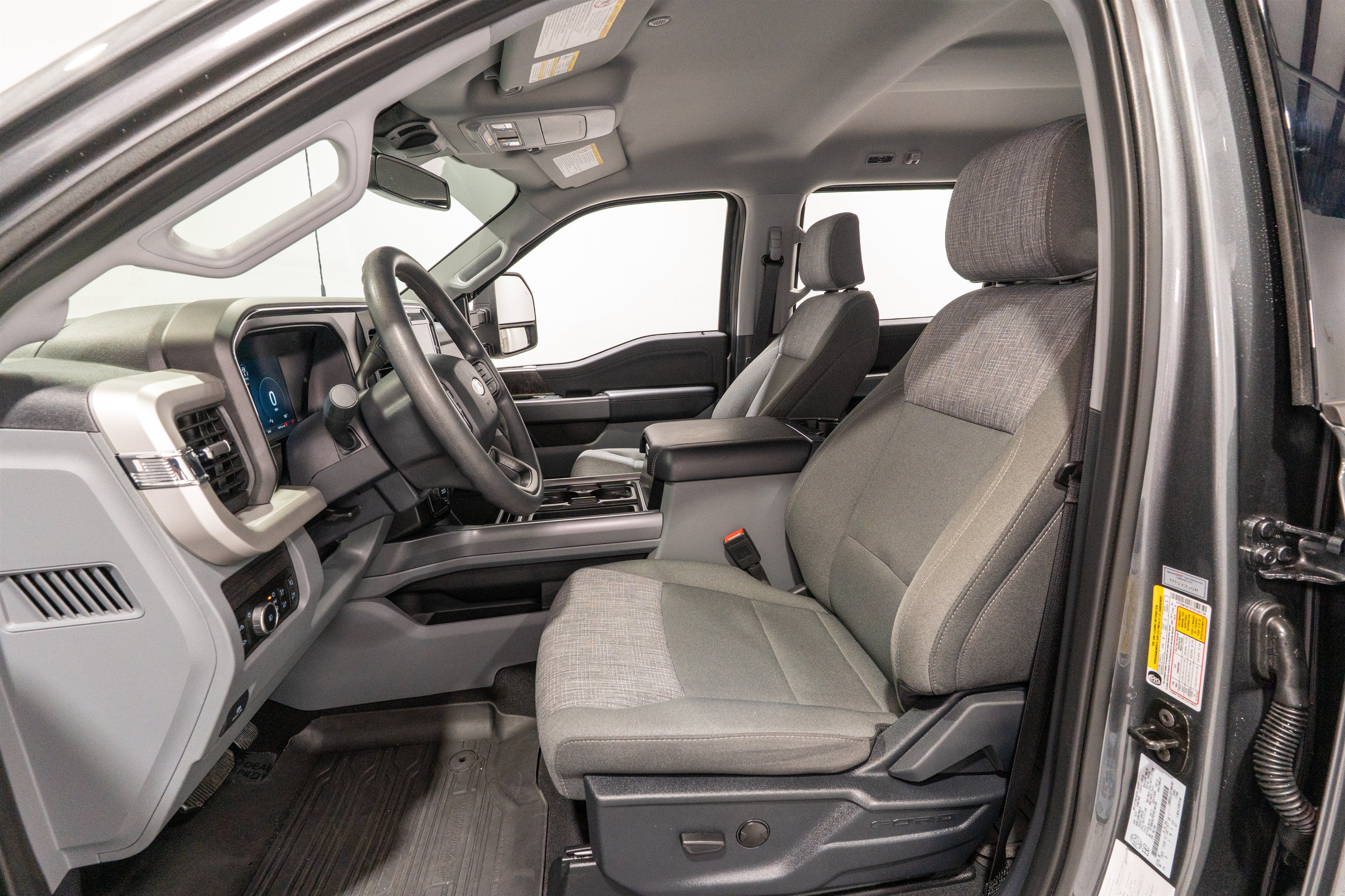 2026 Ford Super Duty F-350 DRW XLT