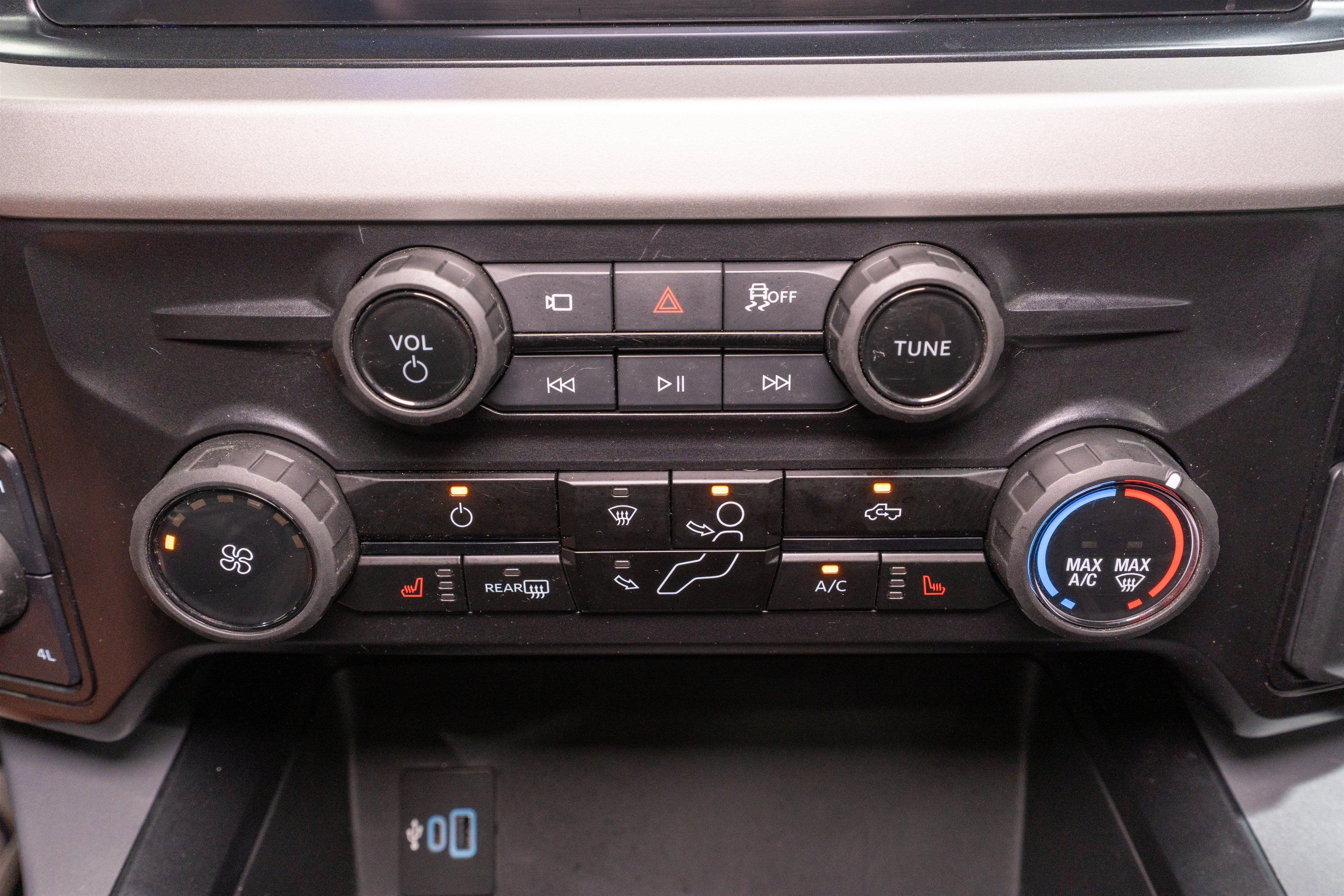 2026 Ford Super Duty F-350 DRW XLT
