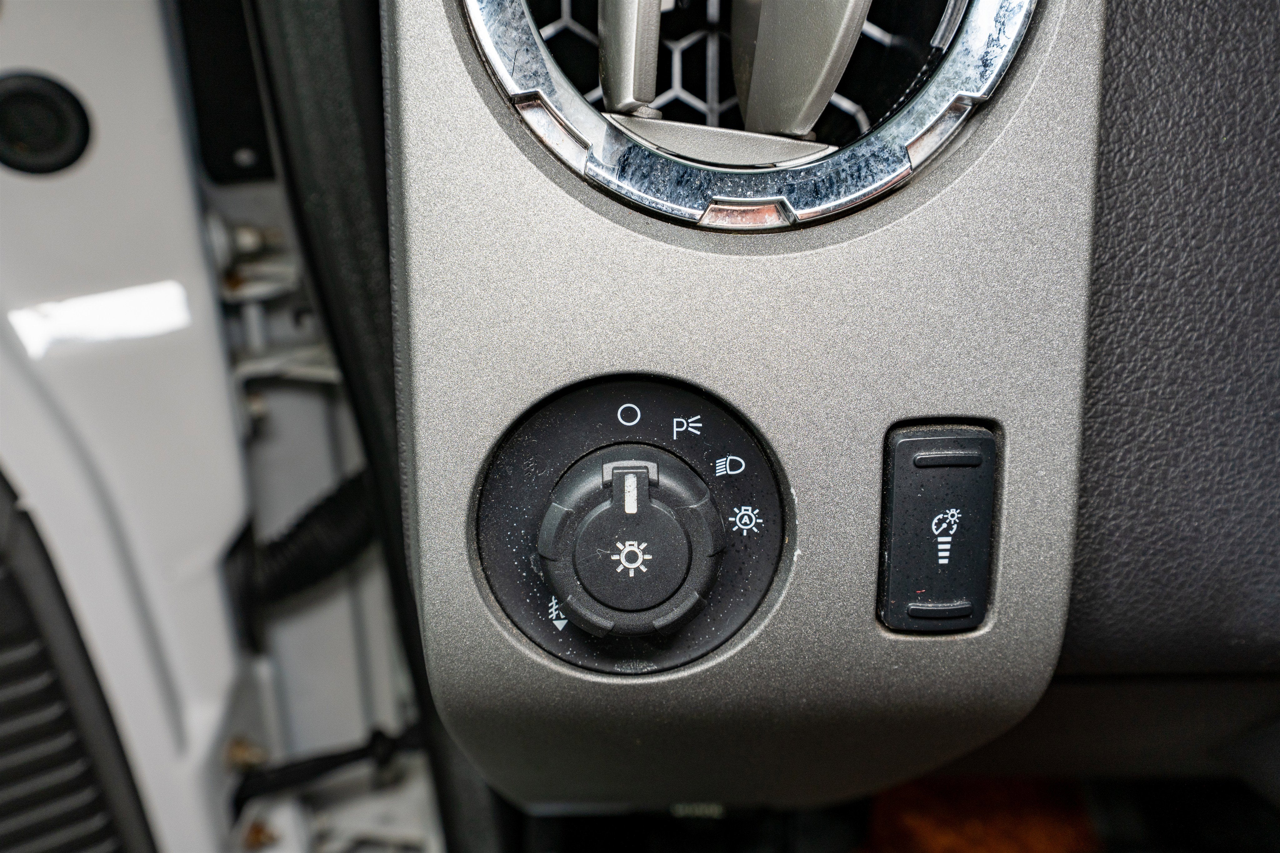 2012 Ford Super Duty F-350 DRW King Ranch