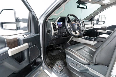 2021 Ford Super Duty F-350 DRW LARIAT