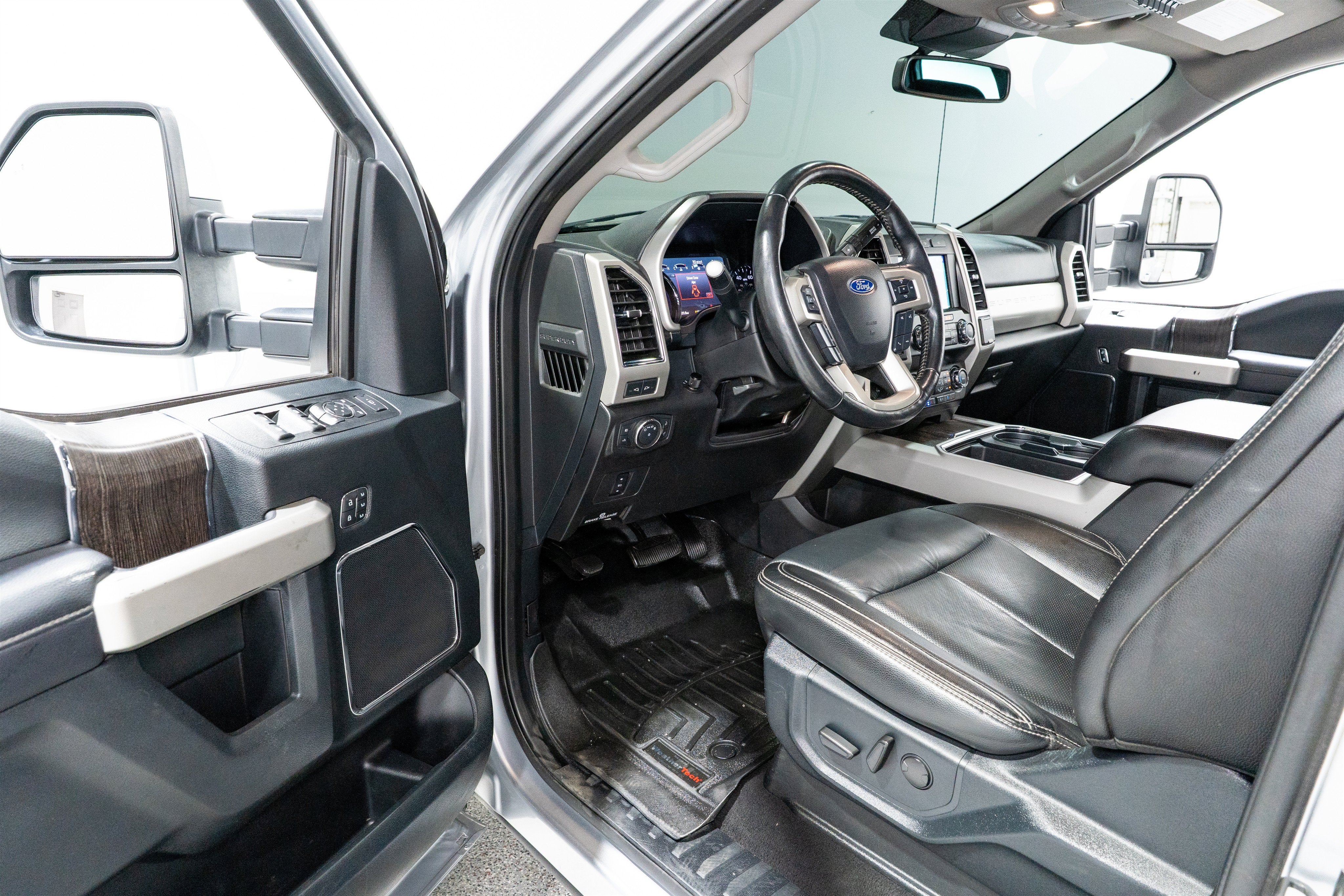 2021 Ford Super Duty F-350 DRW LARIAT