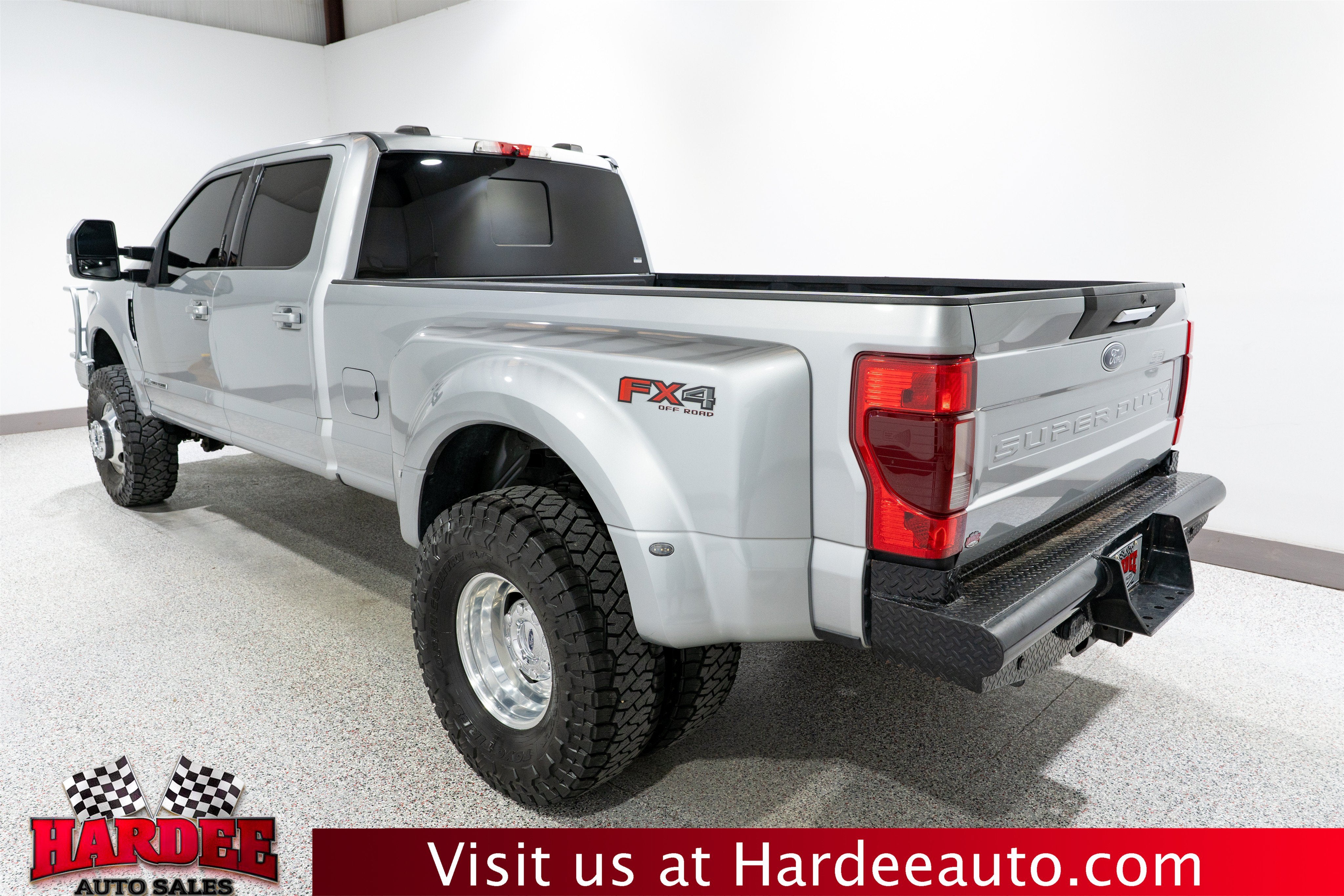 2021 Ford Super Duty F-350 DRW LARIAT