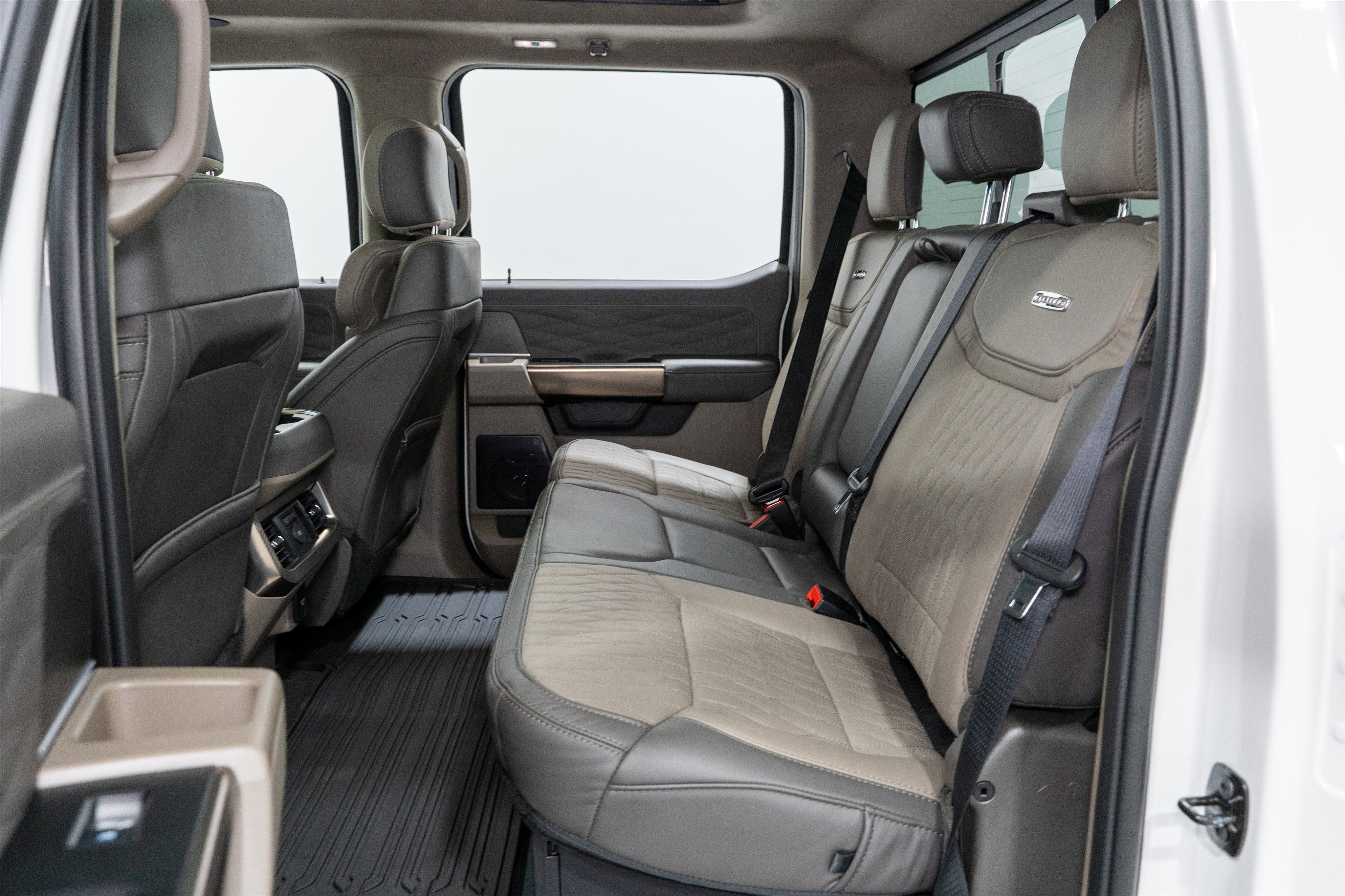 2026 Ford Super Duty F-450 DRW Platinum