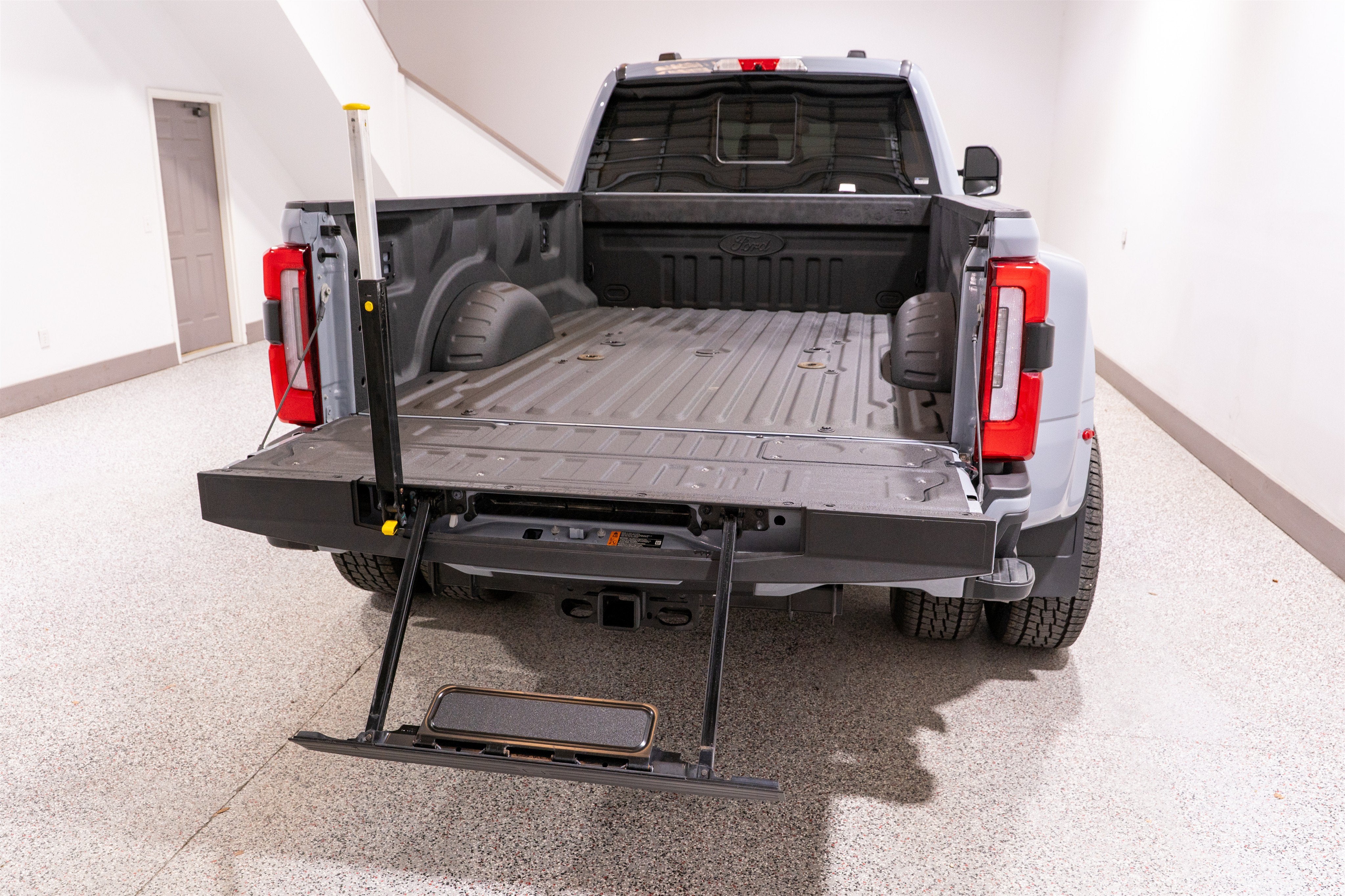 2026 Ford Super Duty F-450 DRW Platinum