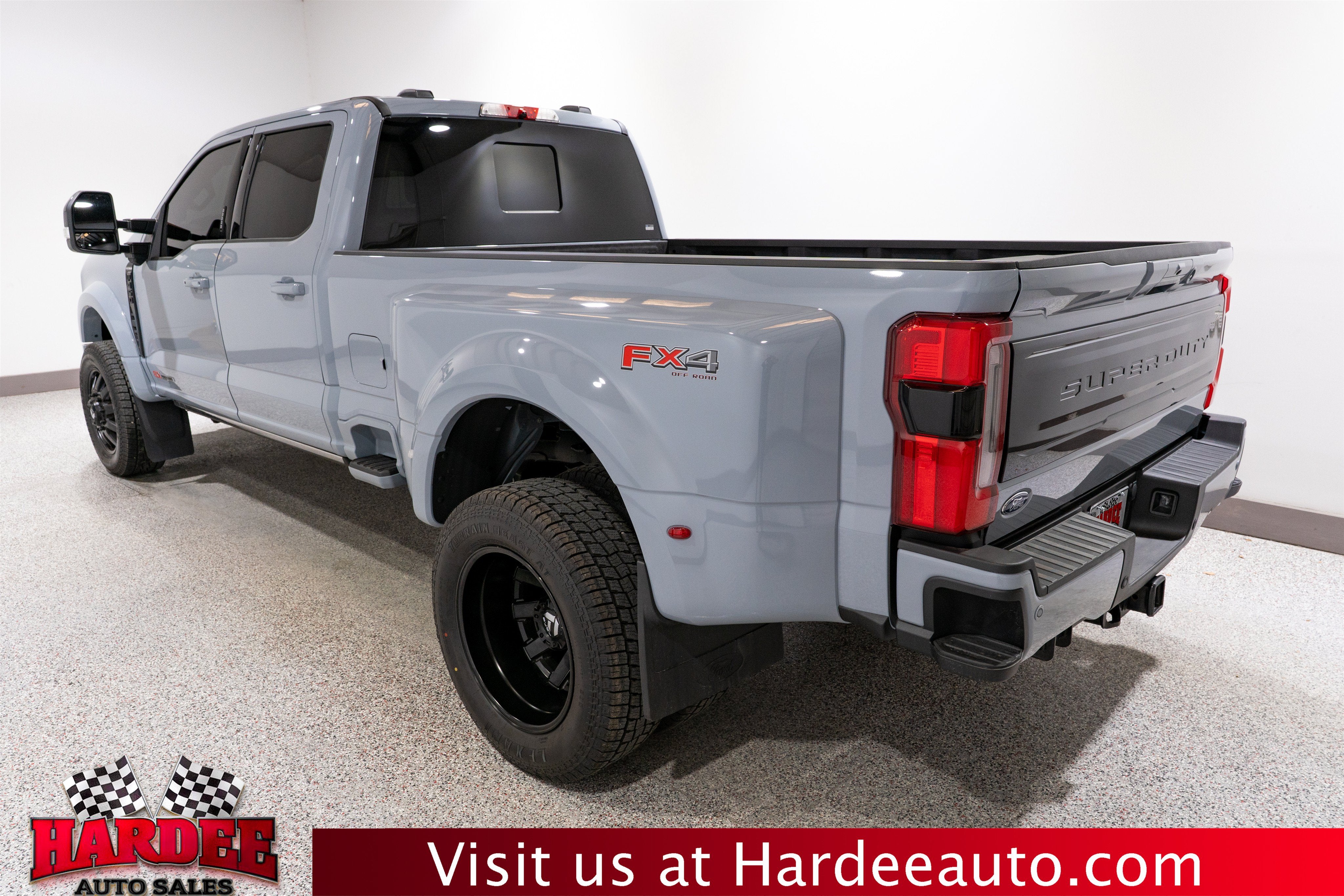 2026 Ford Super Duty F-450 DRW Platinum