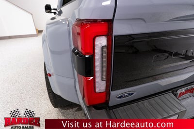 2026 Ford Super Duty F-450 DRW Platinum