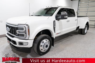 2025 Ford Super Duty F-450 DRW Platinum