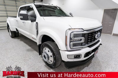 2025 Ford Super Duty F-450 DRW Platinum