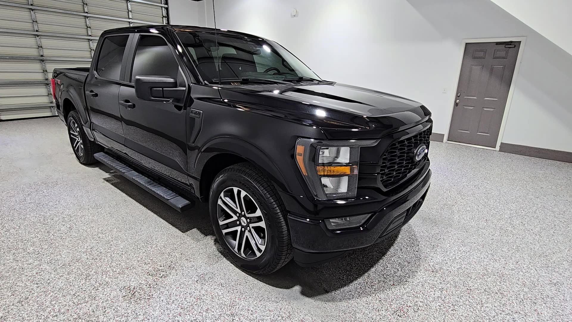 2023 Ford F-150 STX