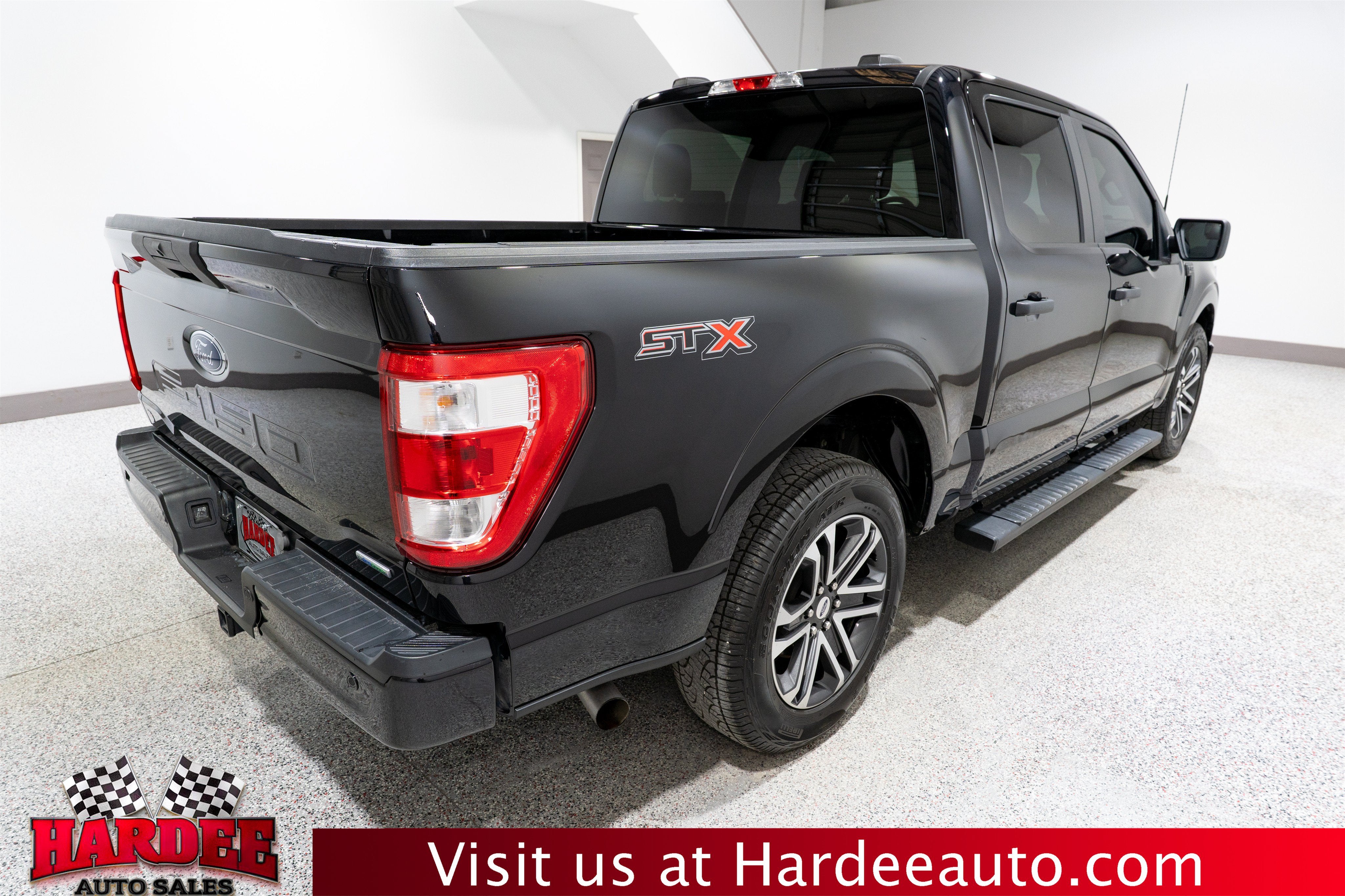 2023 Ford F-150 STX
