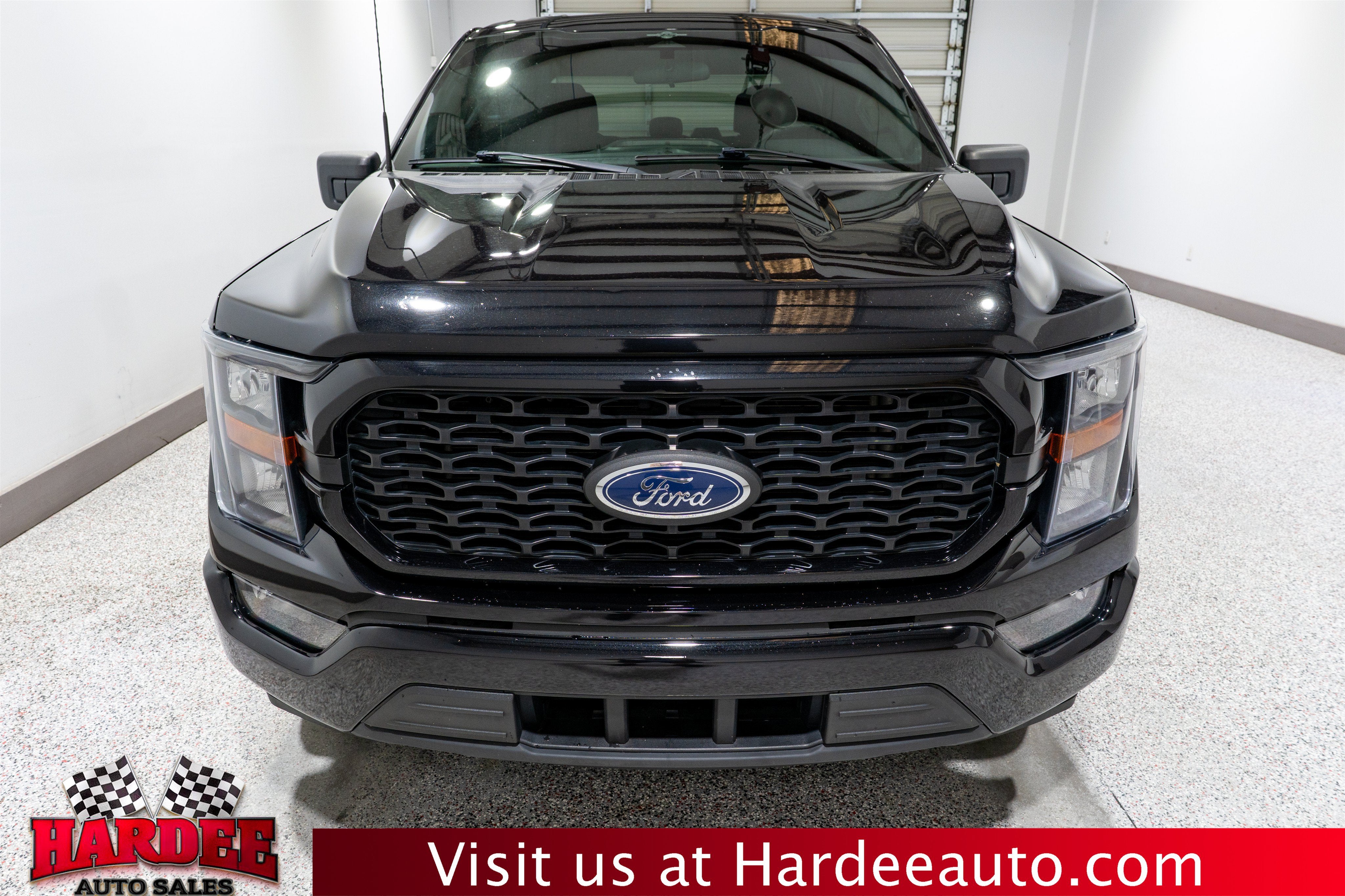 2023 Ford F-150 STX