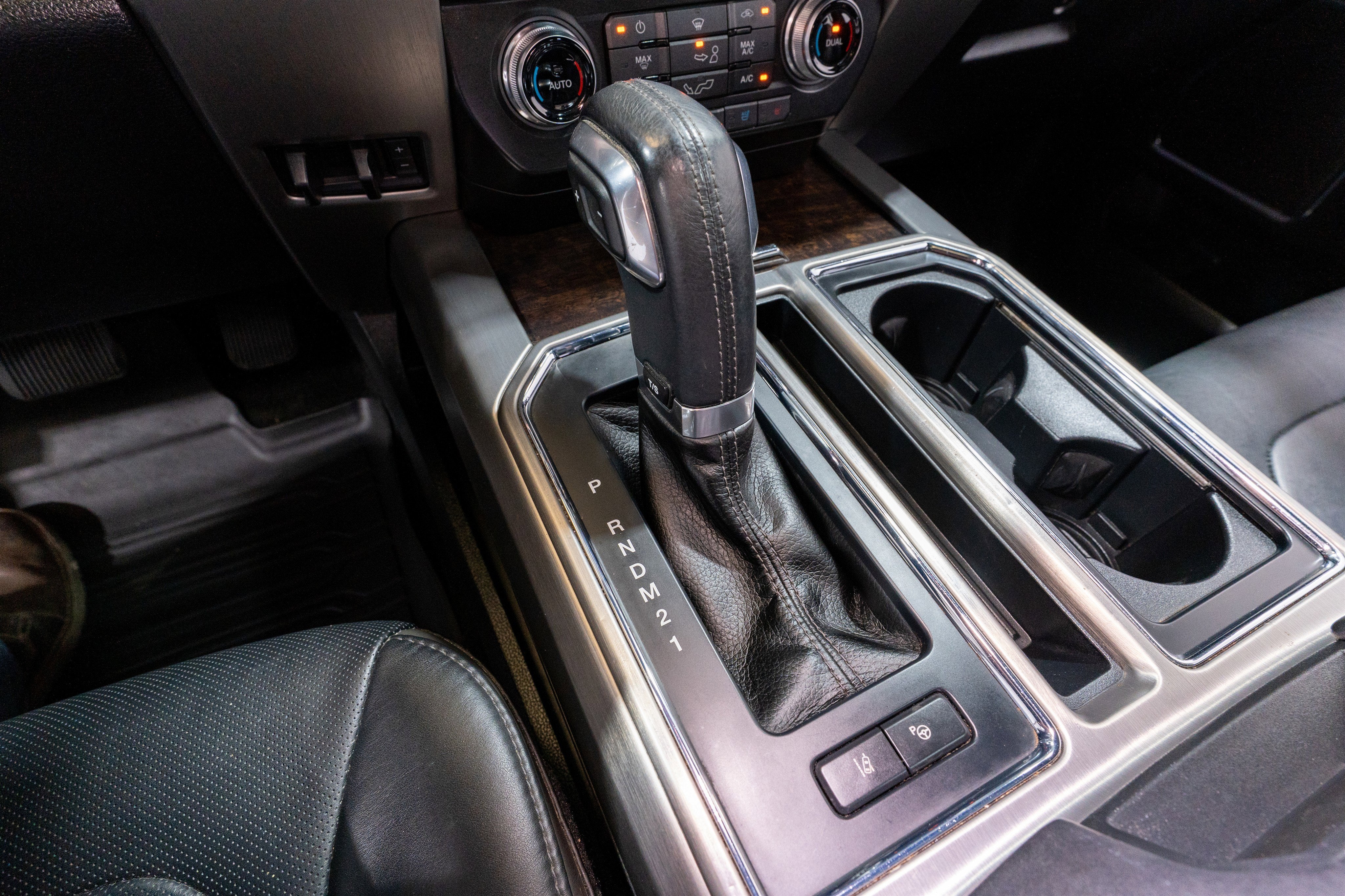 2015 Ford F-150 Platinum