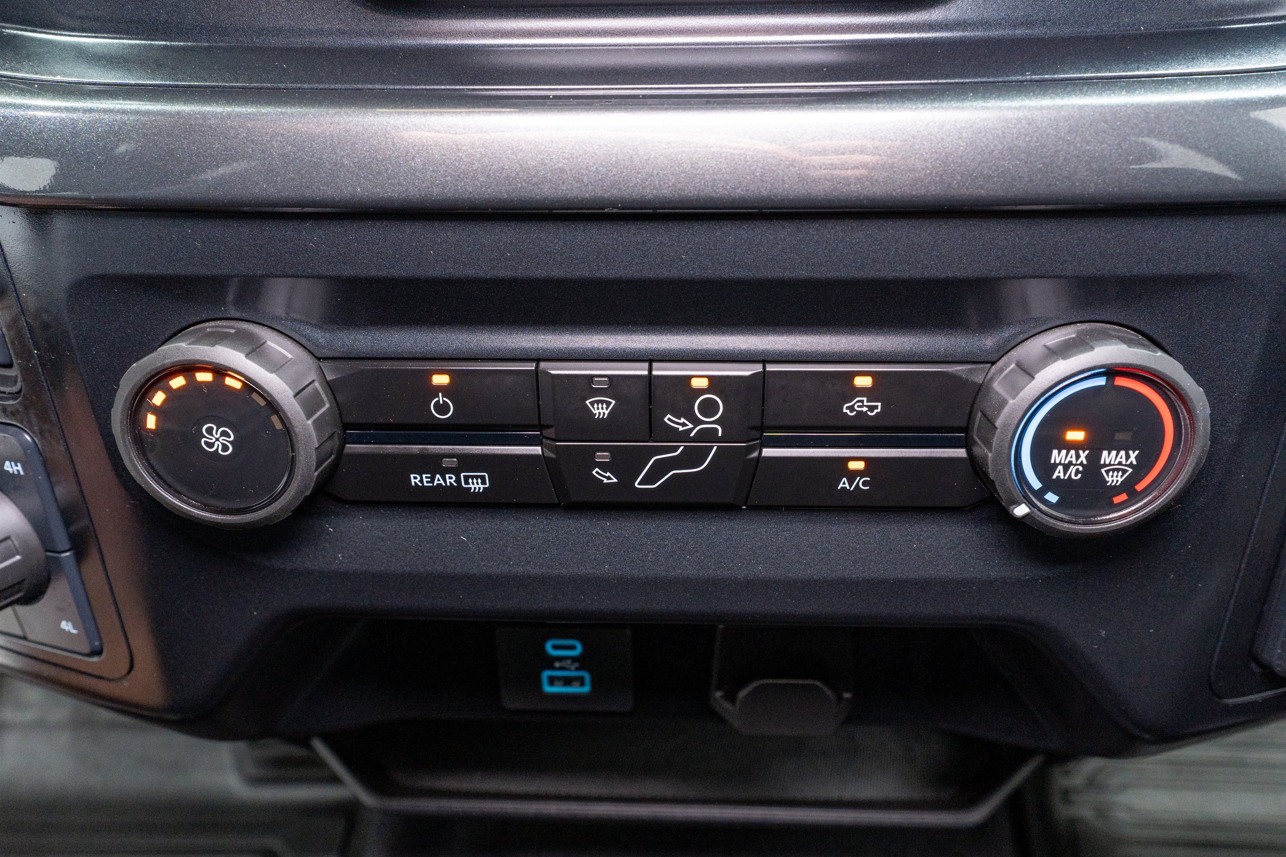 2023 Ford F-150 STX