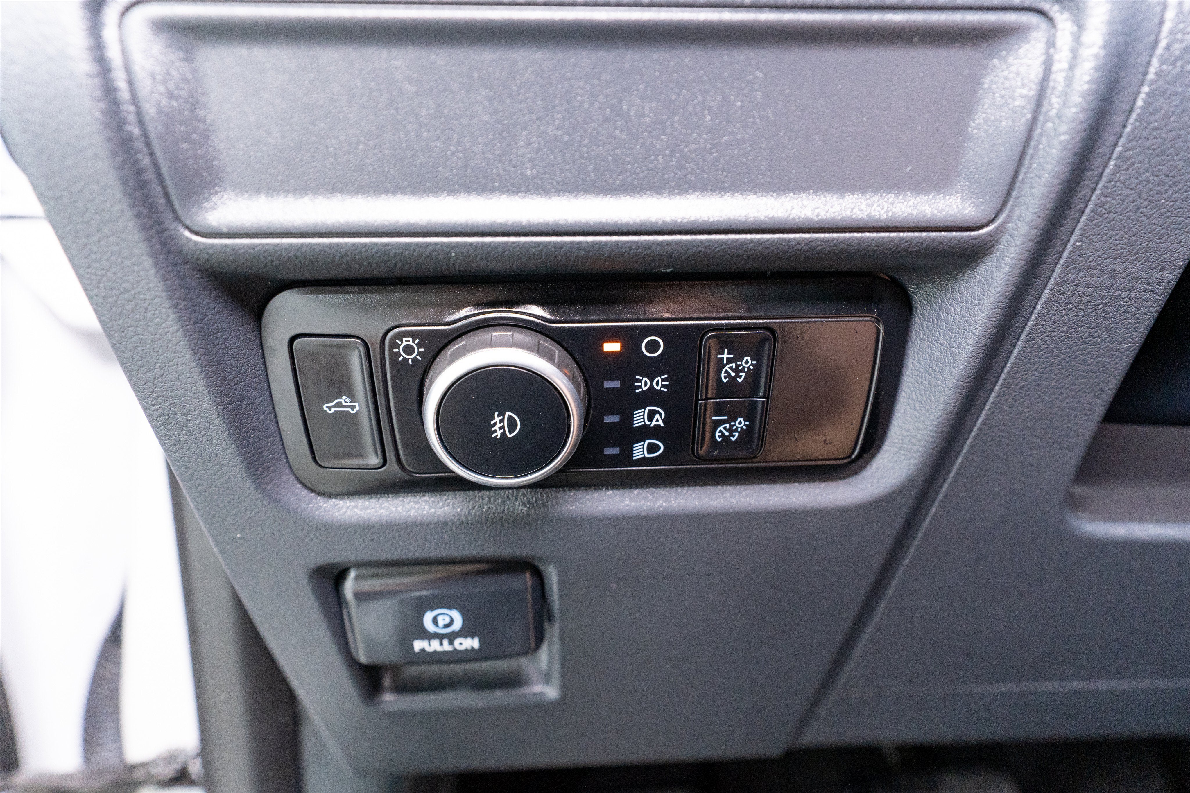 2023 Ford F-150 STX