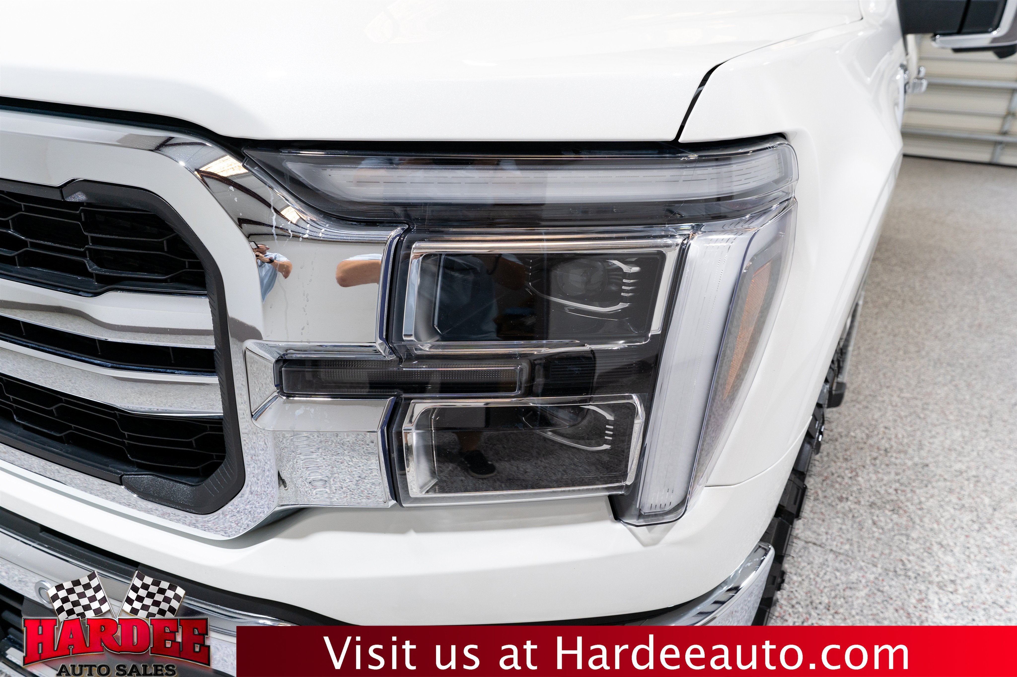 2025 Ford F-150 LARIAT