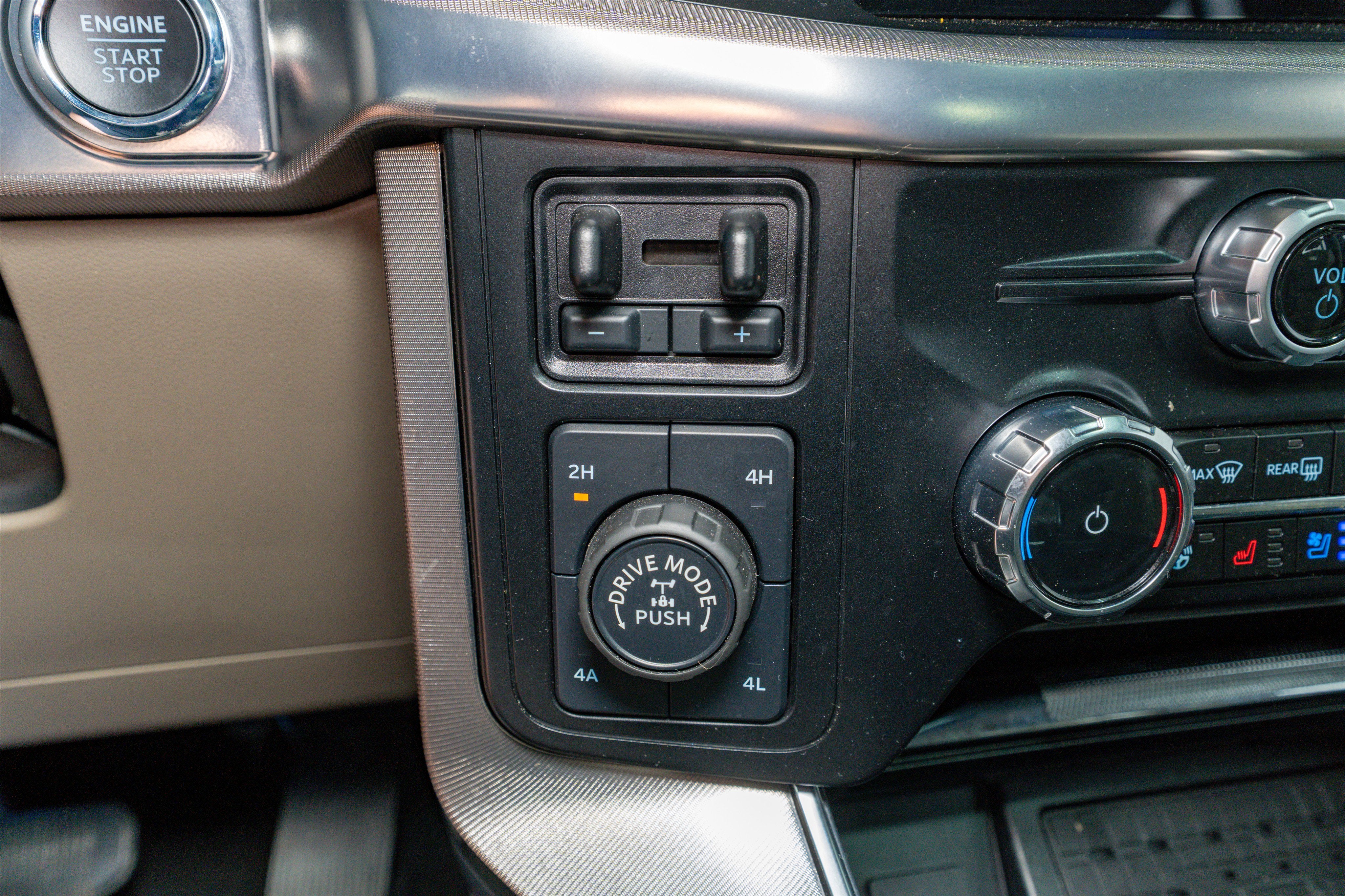 2024 Ford F-150 Platinum Plus