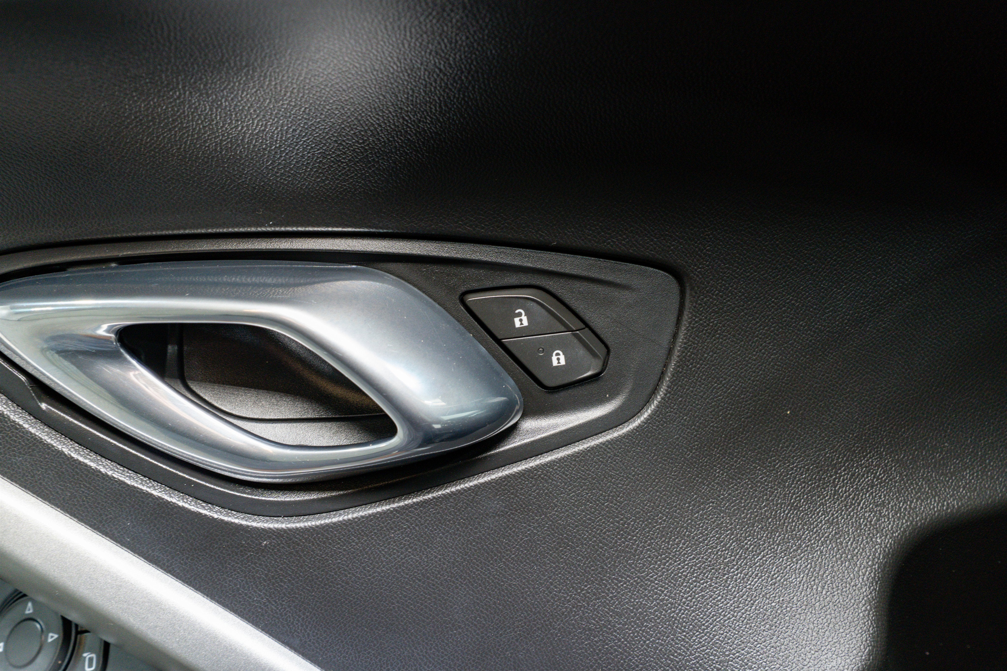 2017 Chevrolet Camaro 2LT