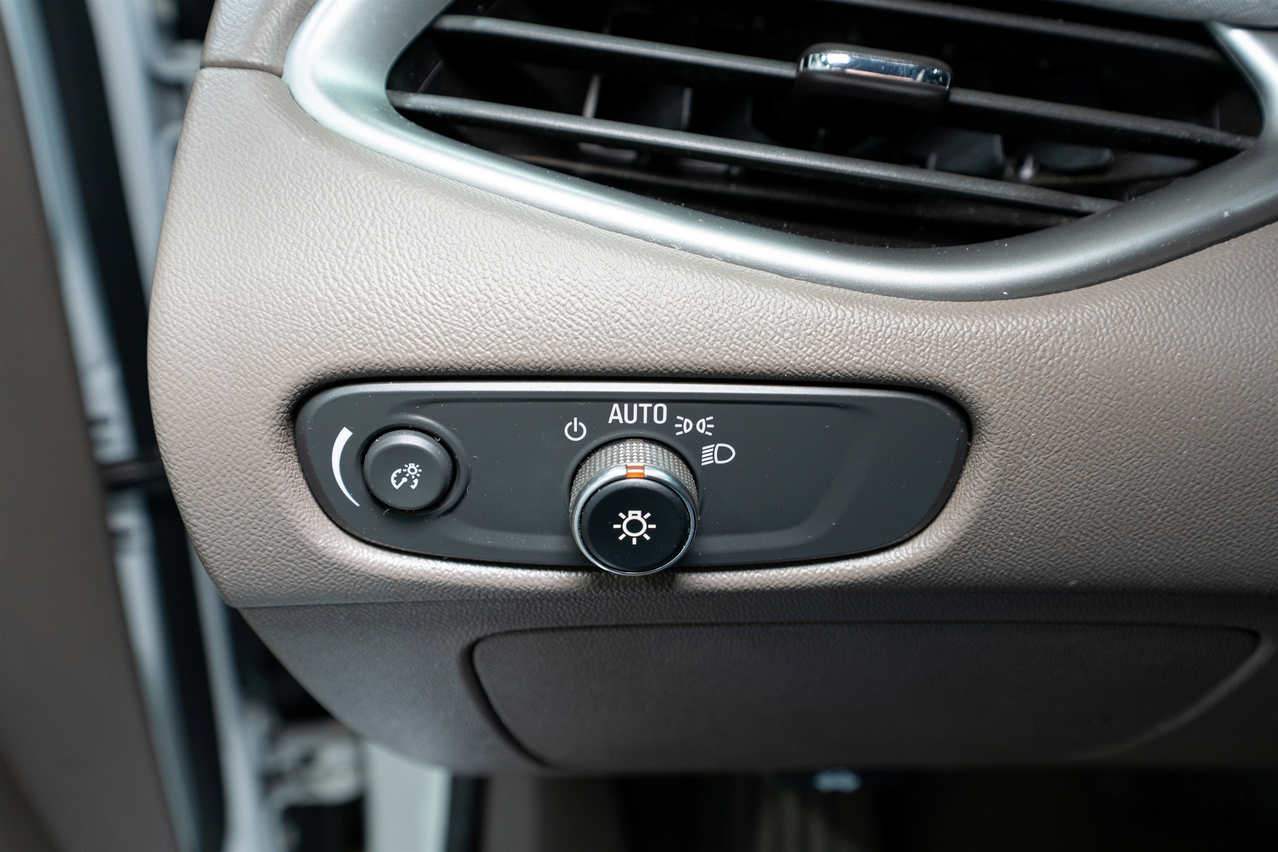 2023 Chevrolet Malibu LS