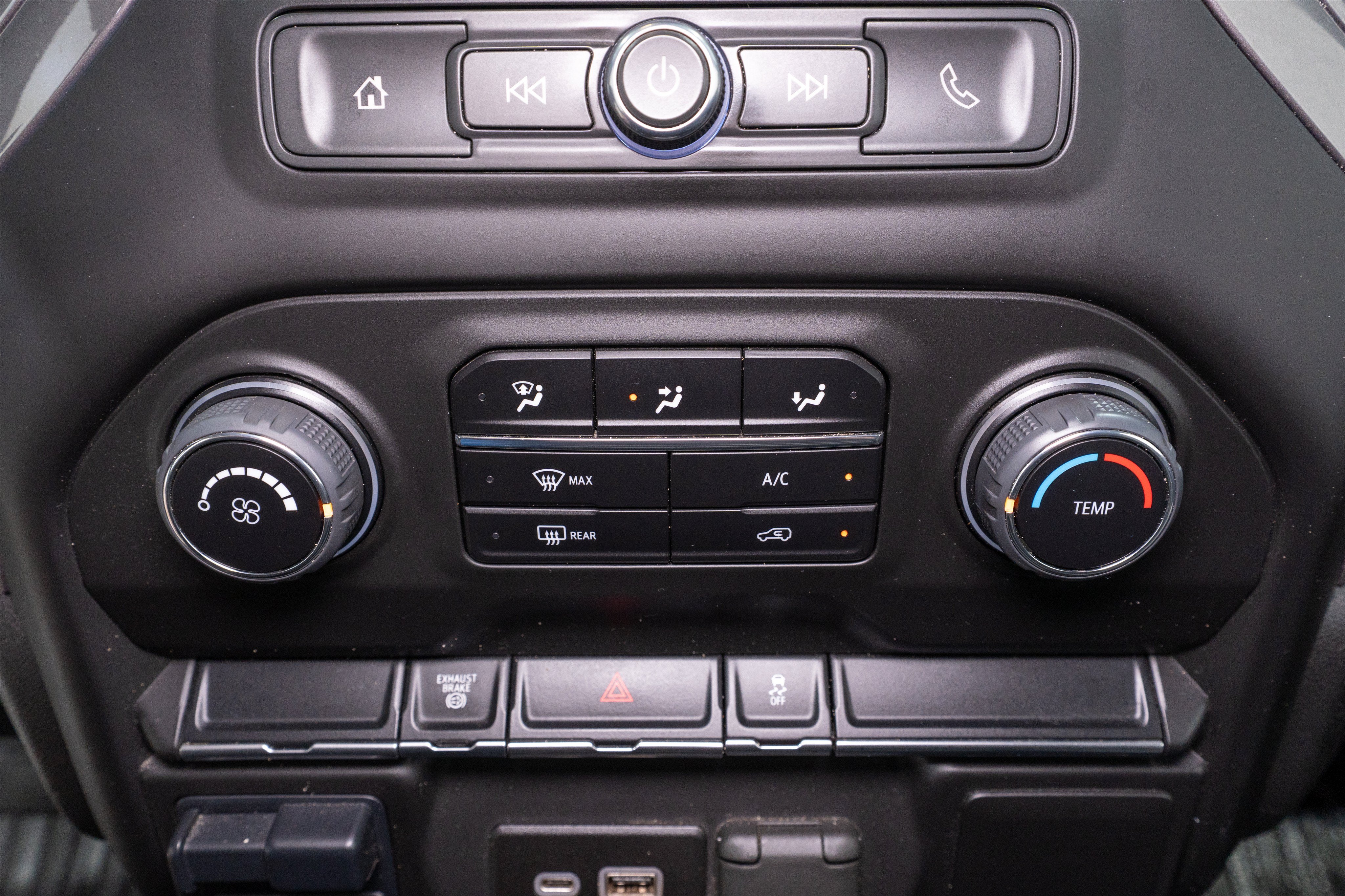2023 Chevrolet Silverado 3500HD CC Work Truck