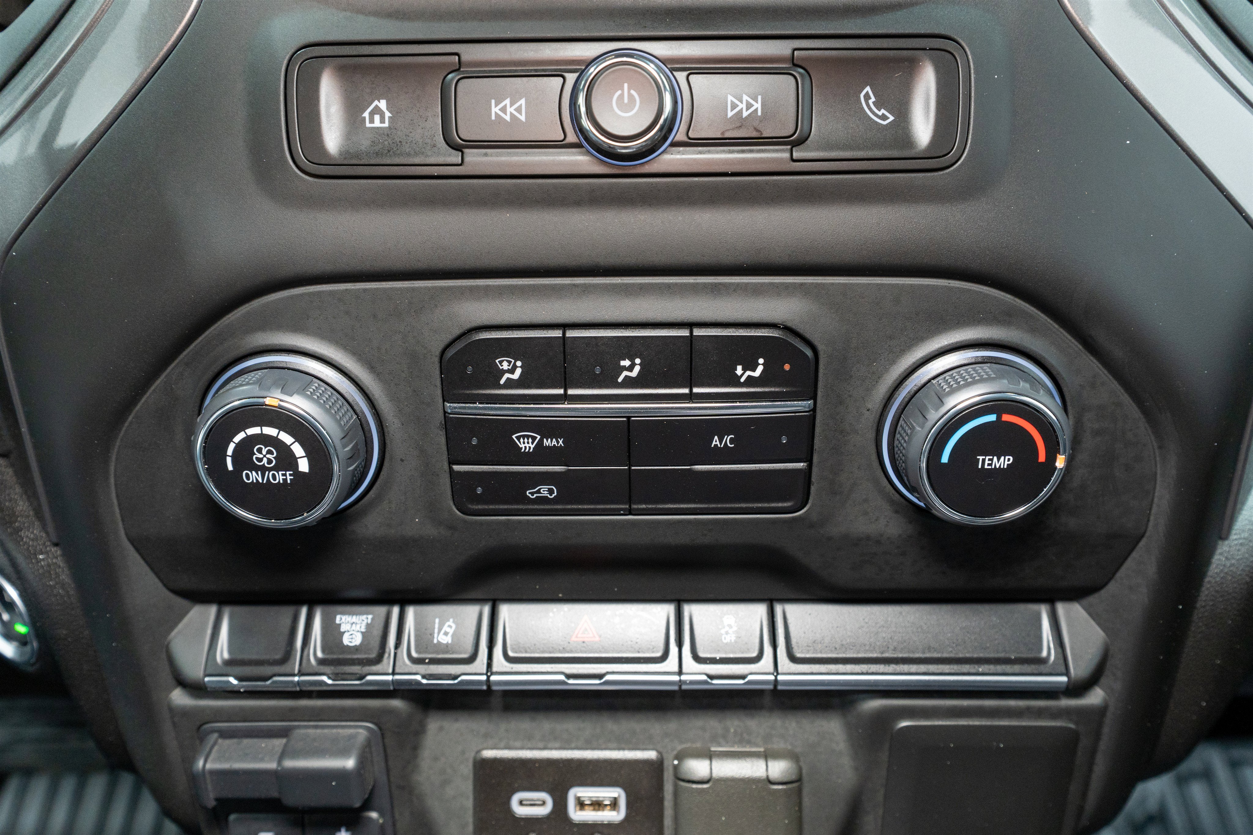 2025 Chevrolet Silverado 3500HD Work Truck