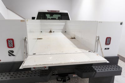 2025 Chevrolet Silverado 3500HD CC Work Truck
