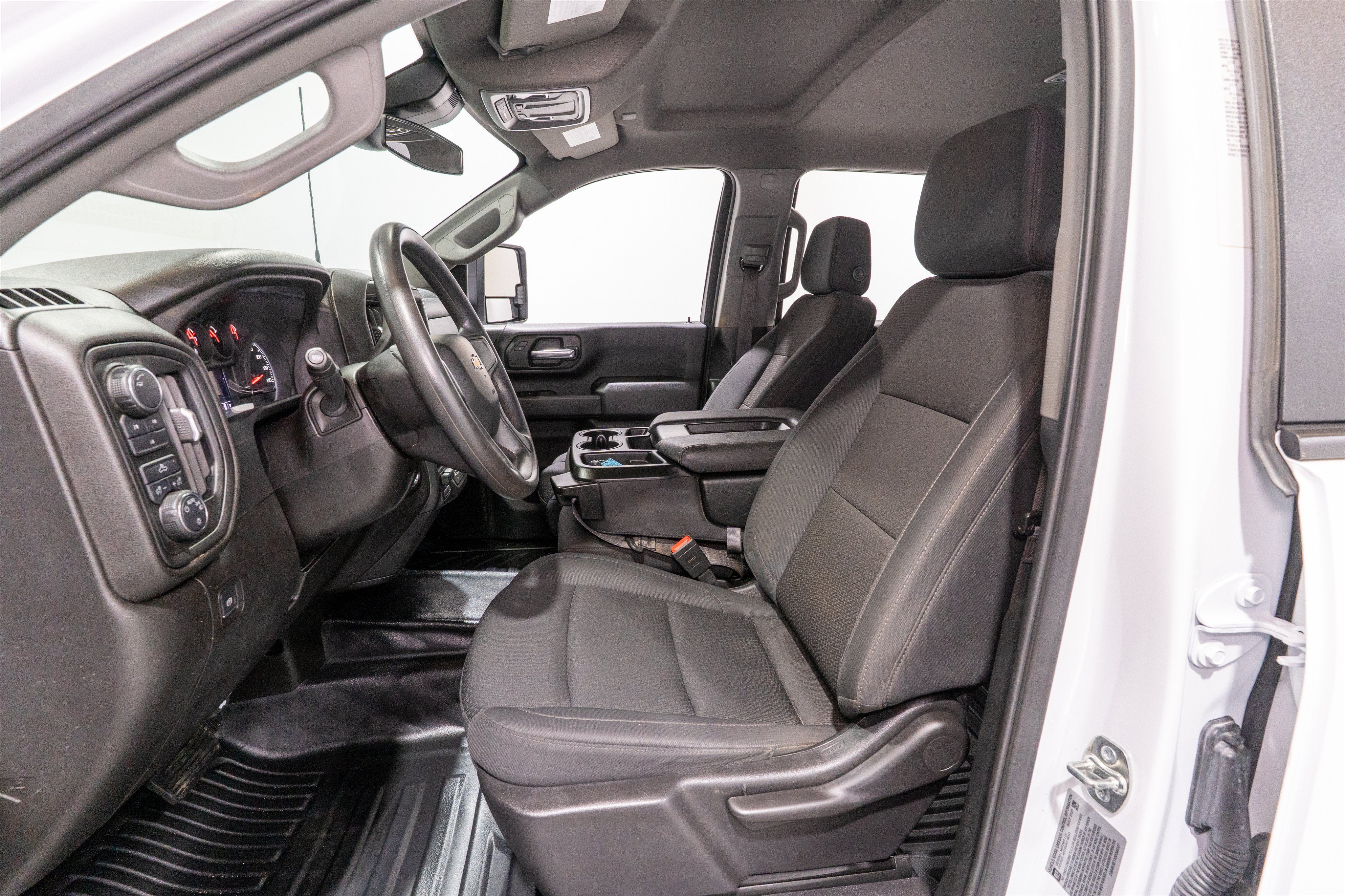 2025 Chevrolet Silverado 3500HD CC Work Truck