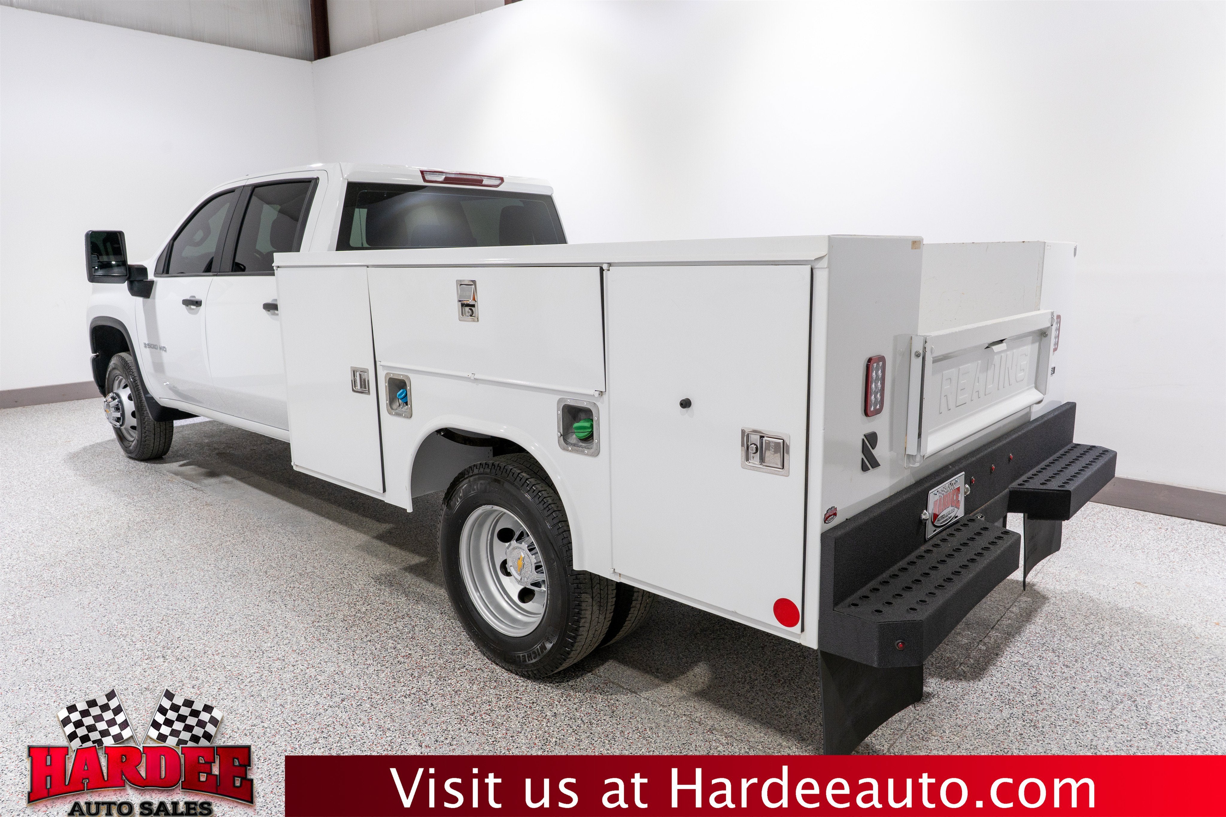 2025 Chevrolet Silverado 3500HD CC Work Truck