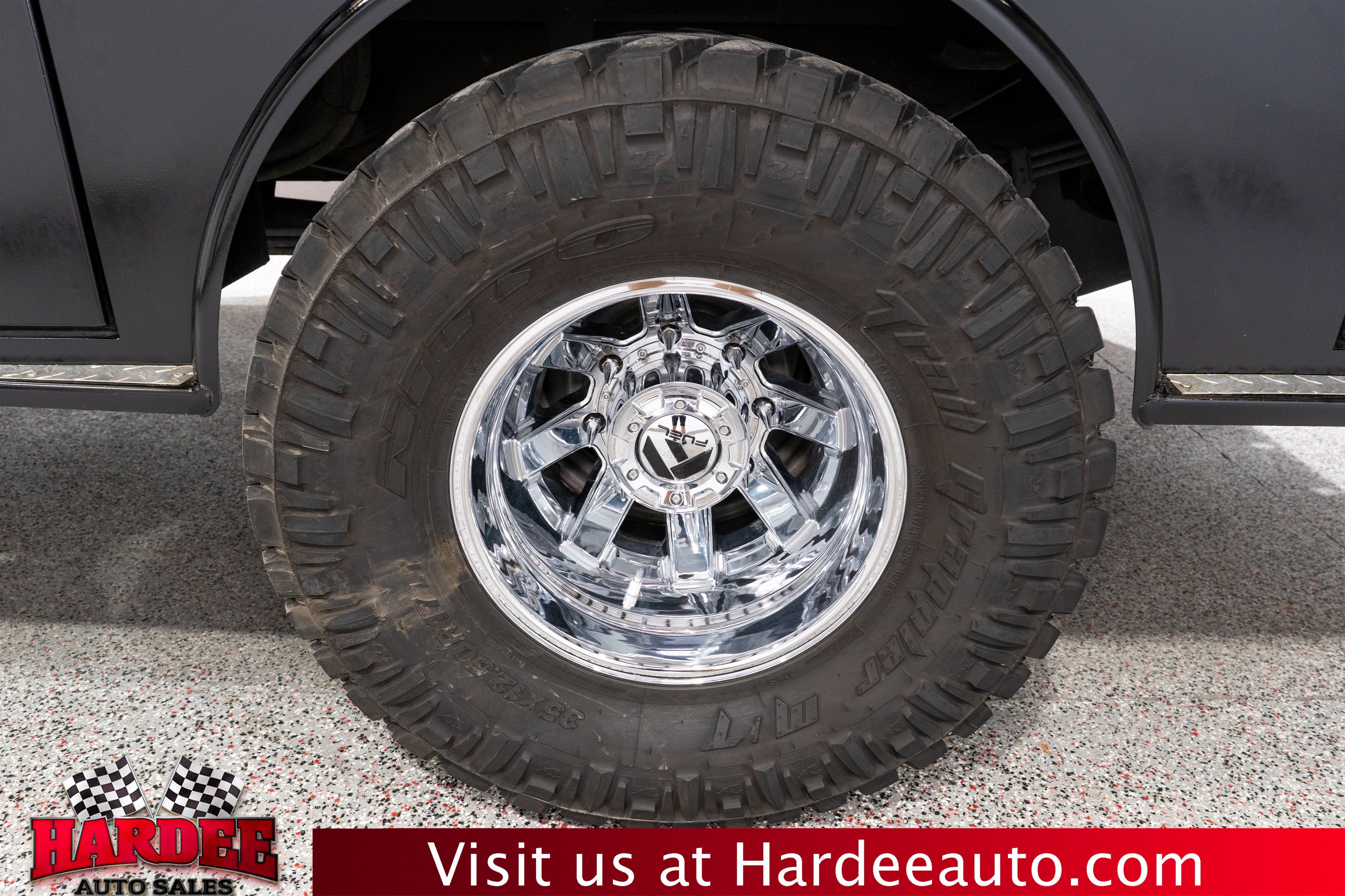 2025 Chevrolet Silverado 3500HD CC LT