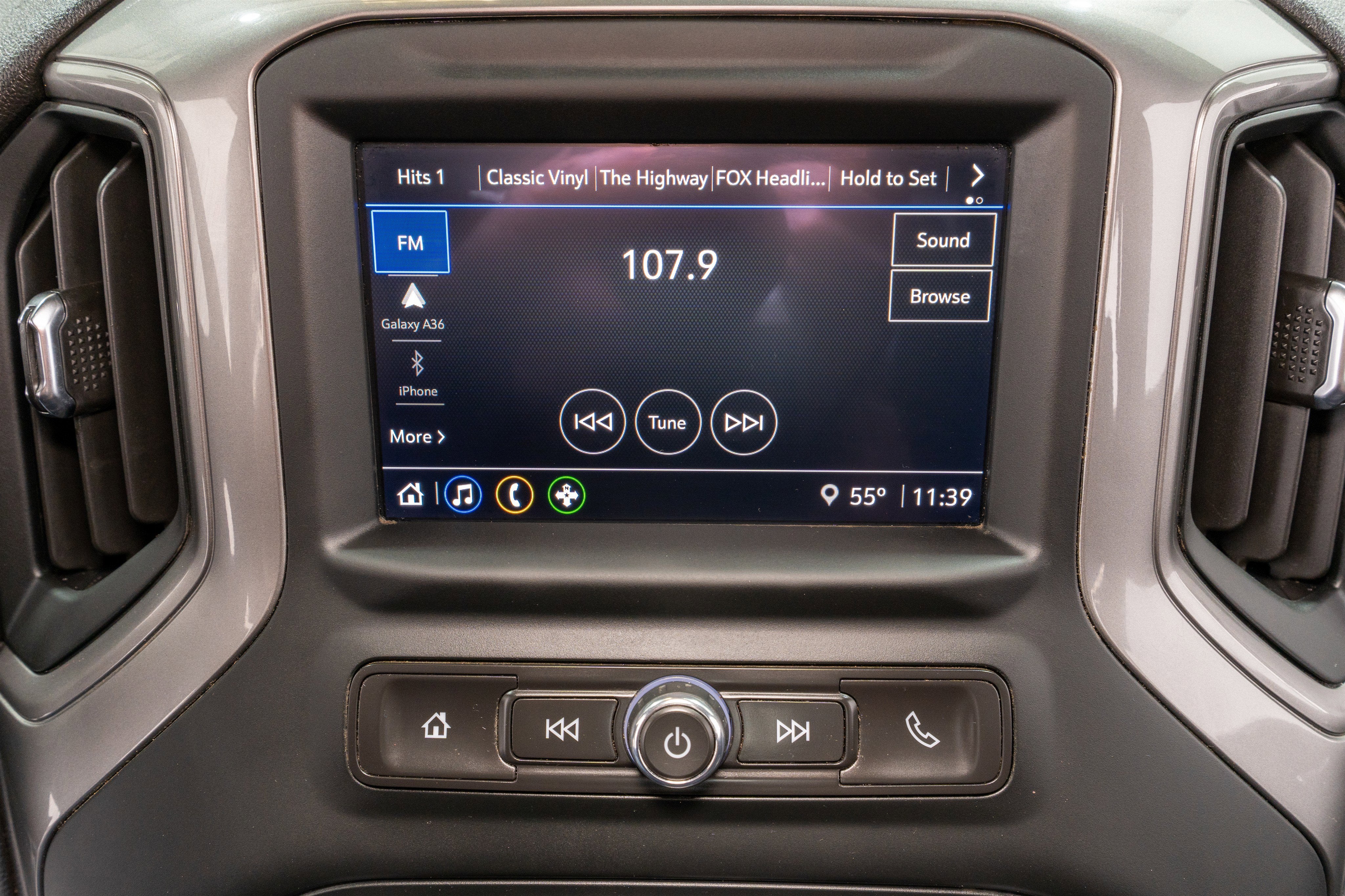 2024 Chevrolet Silverado 3500HD CC Work Truck