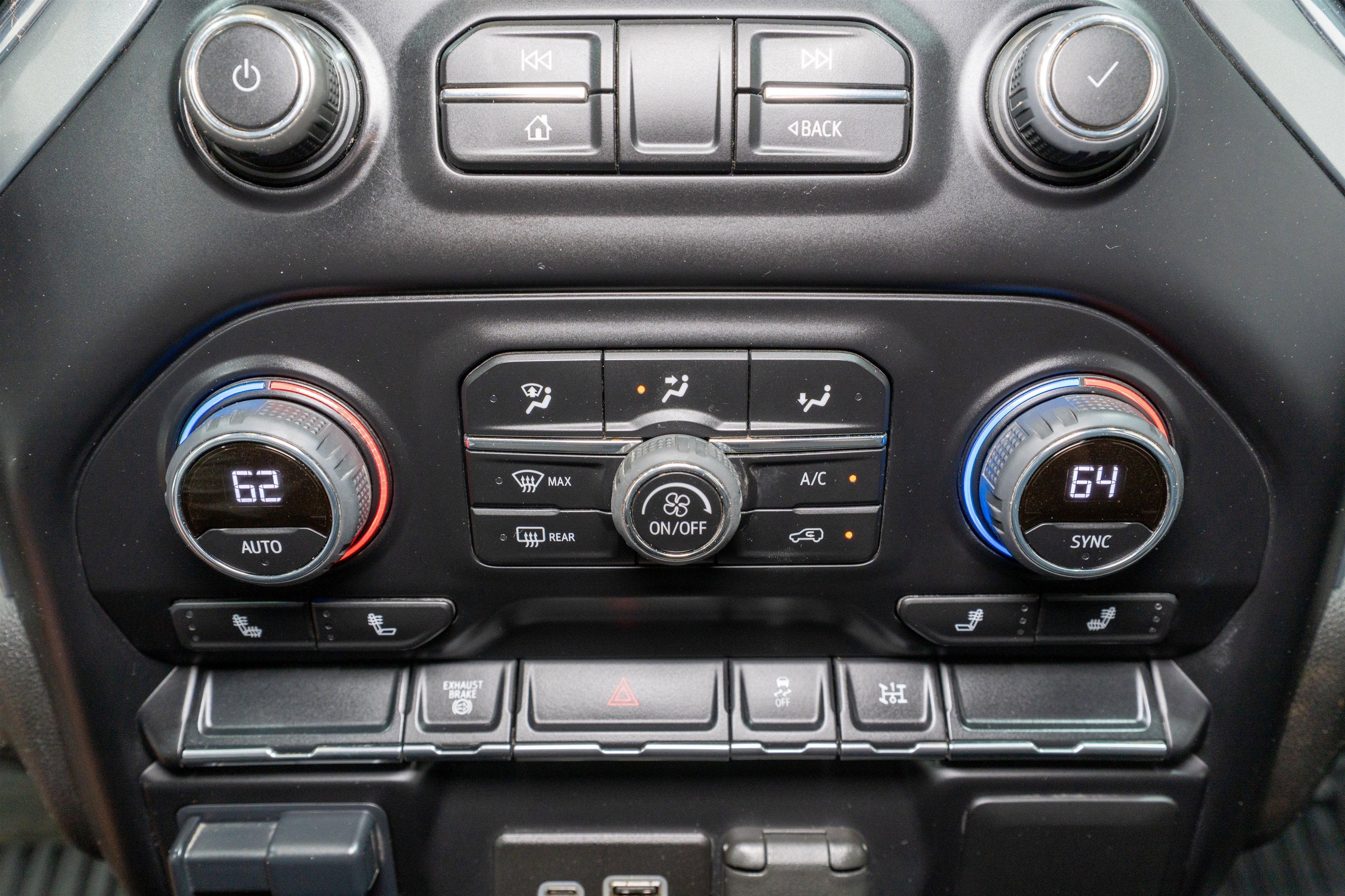 2023 Chevrolet Silverado 3500HD CC LT