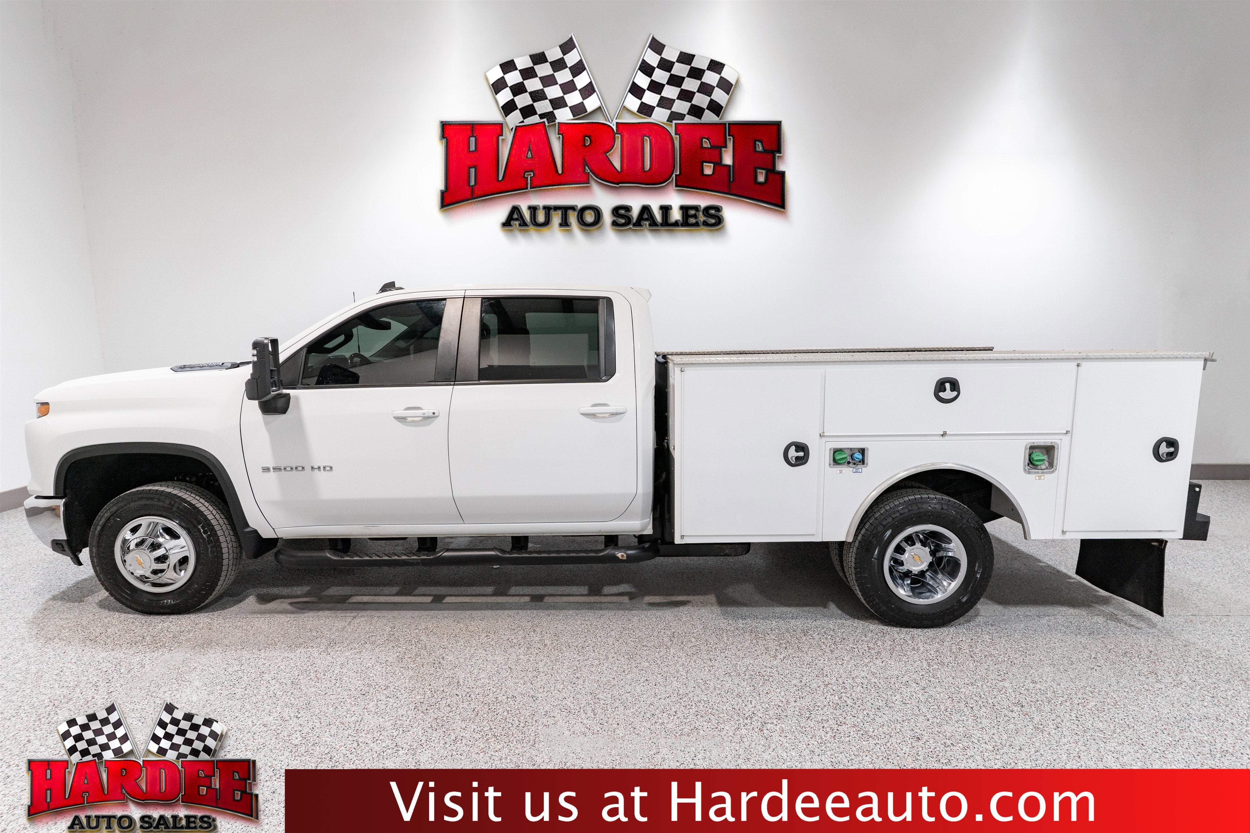 2024 Chevrolet Silverado 3500HD CC LT