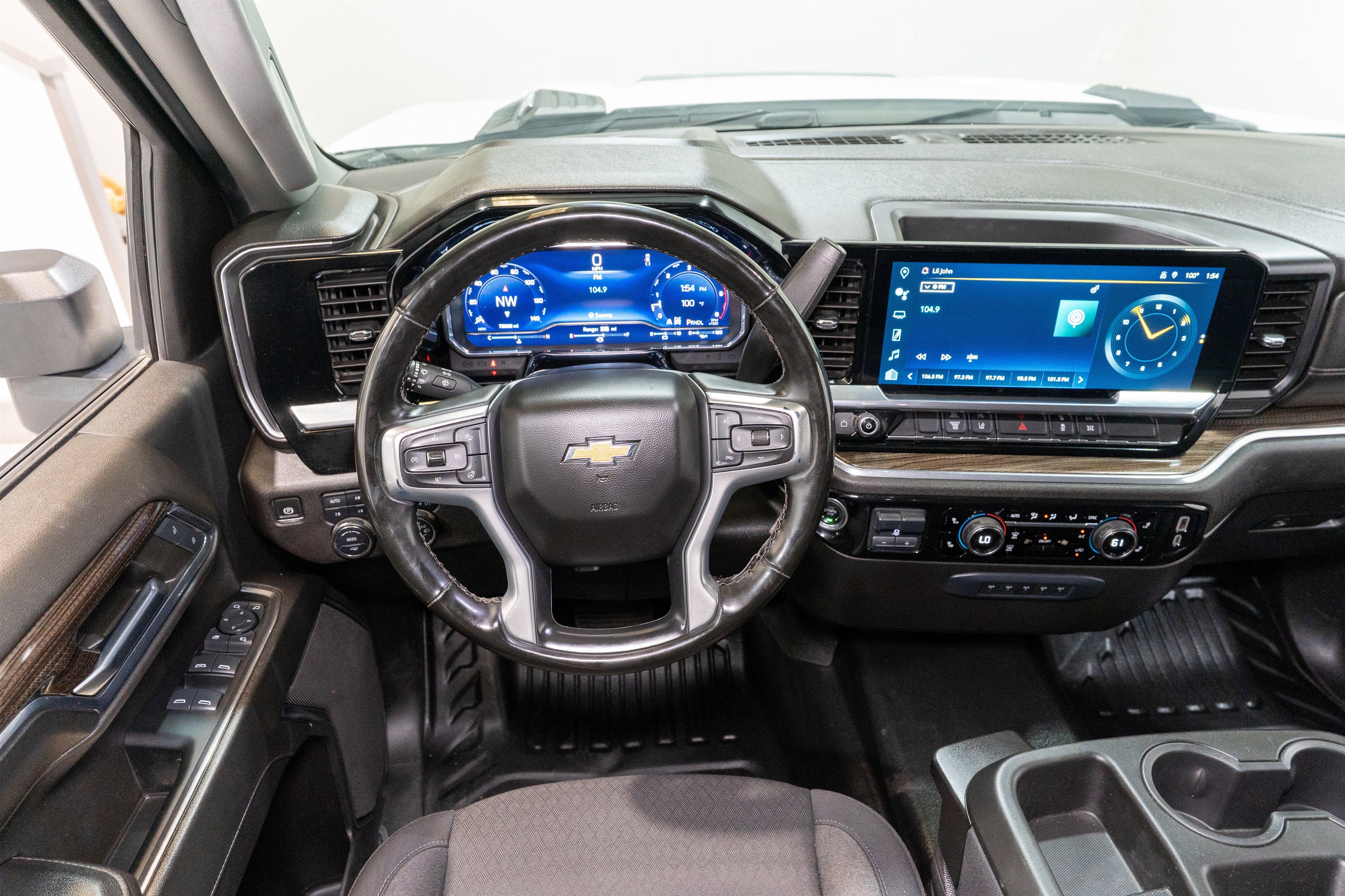 2024 Chevrolet Silverado 3500HD CC LT