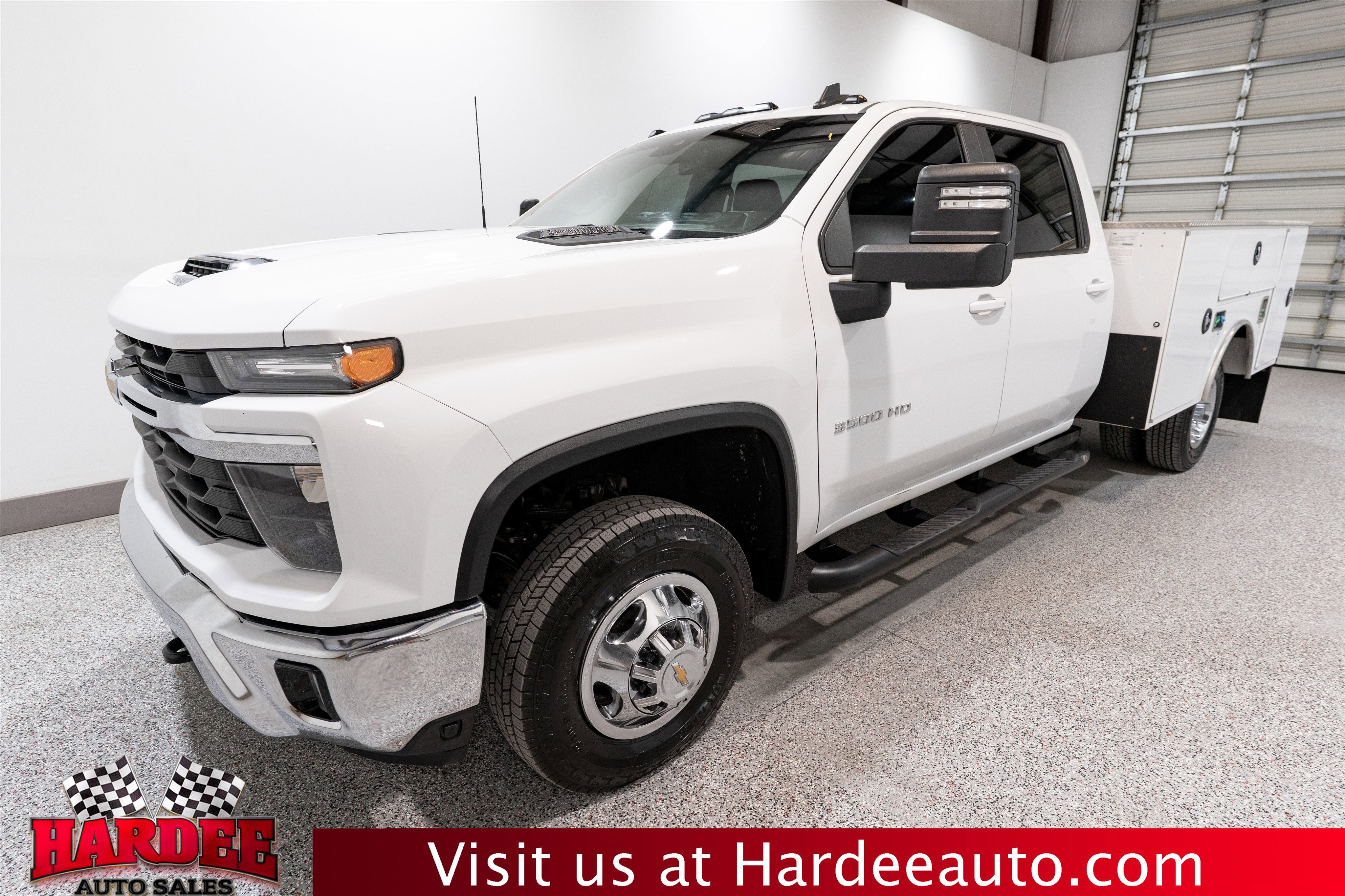 2024 Chevrolet Silverado 3500HD CC LT