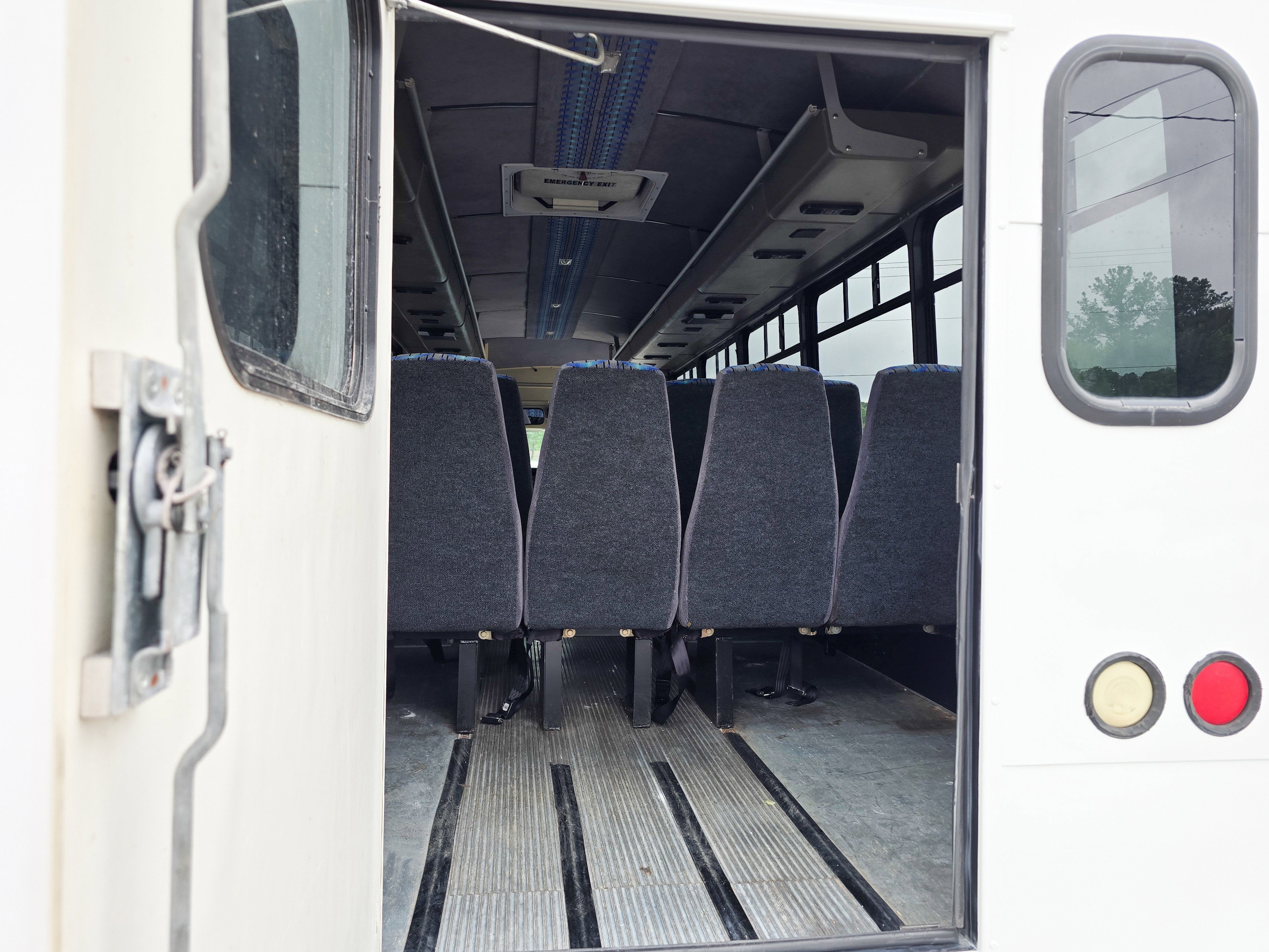 2005 Chevrolet CC5500 Base