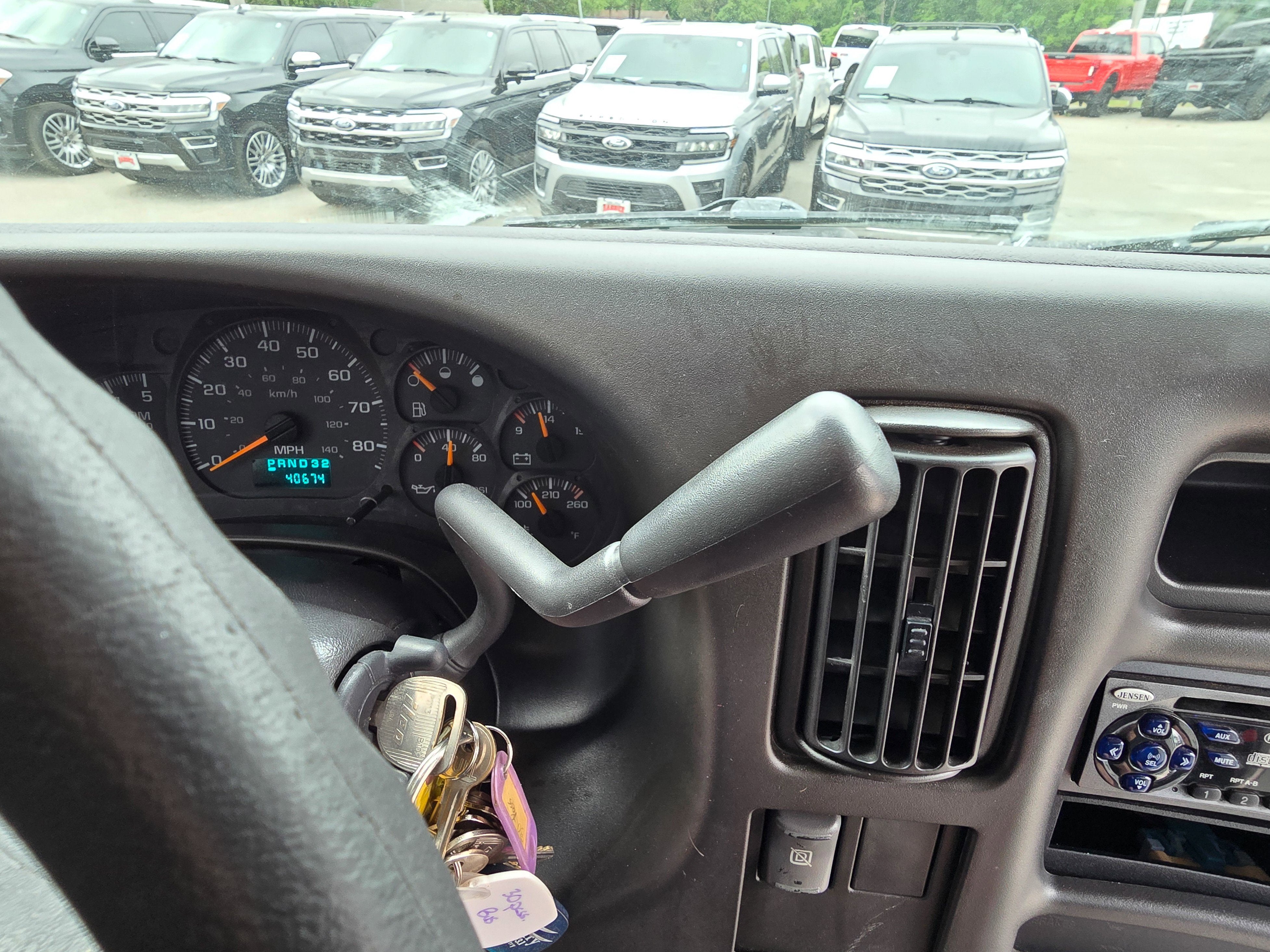 2005 Chevrolet CC5500 Base