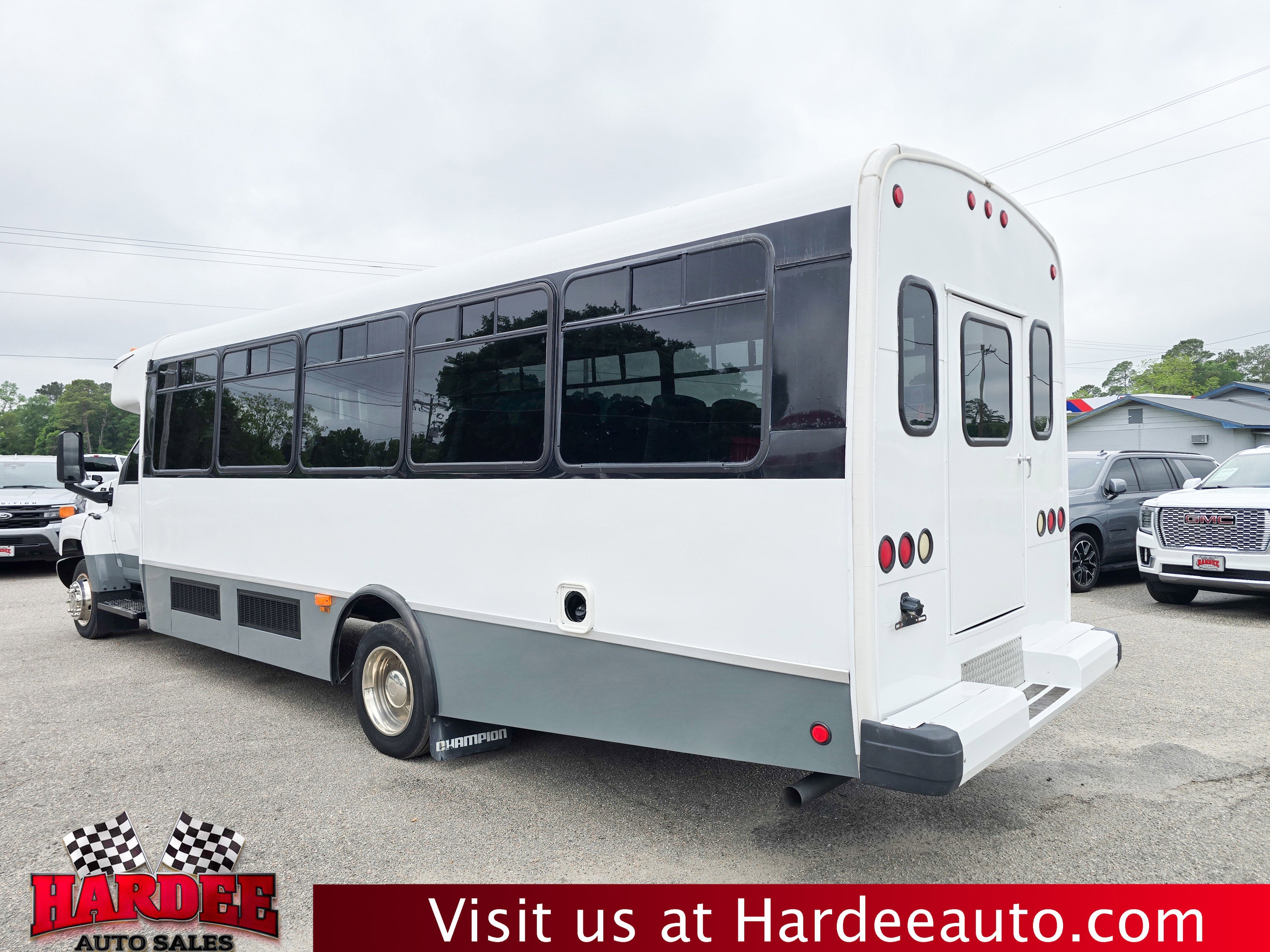 2005 Chevrolet CC5500 Base