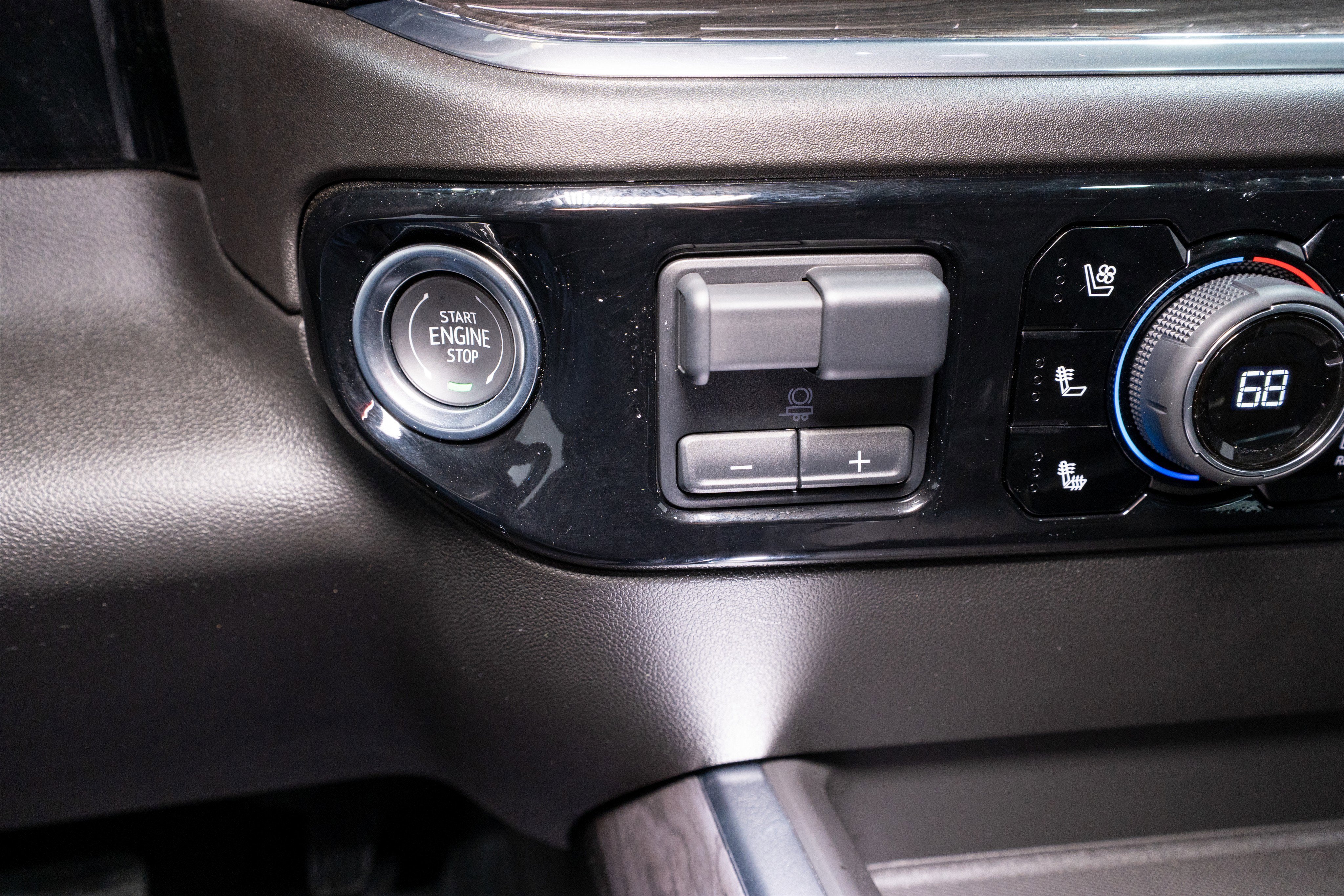 2025 Chevrolet Silverado 3500HD LTZ