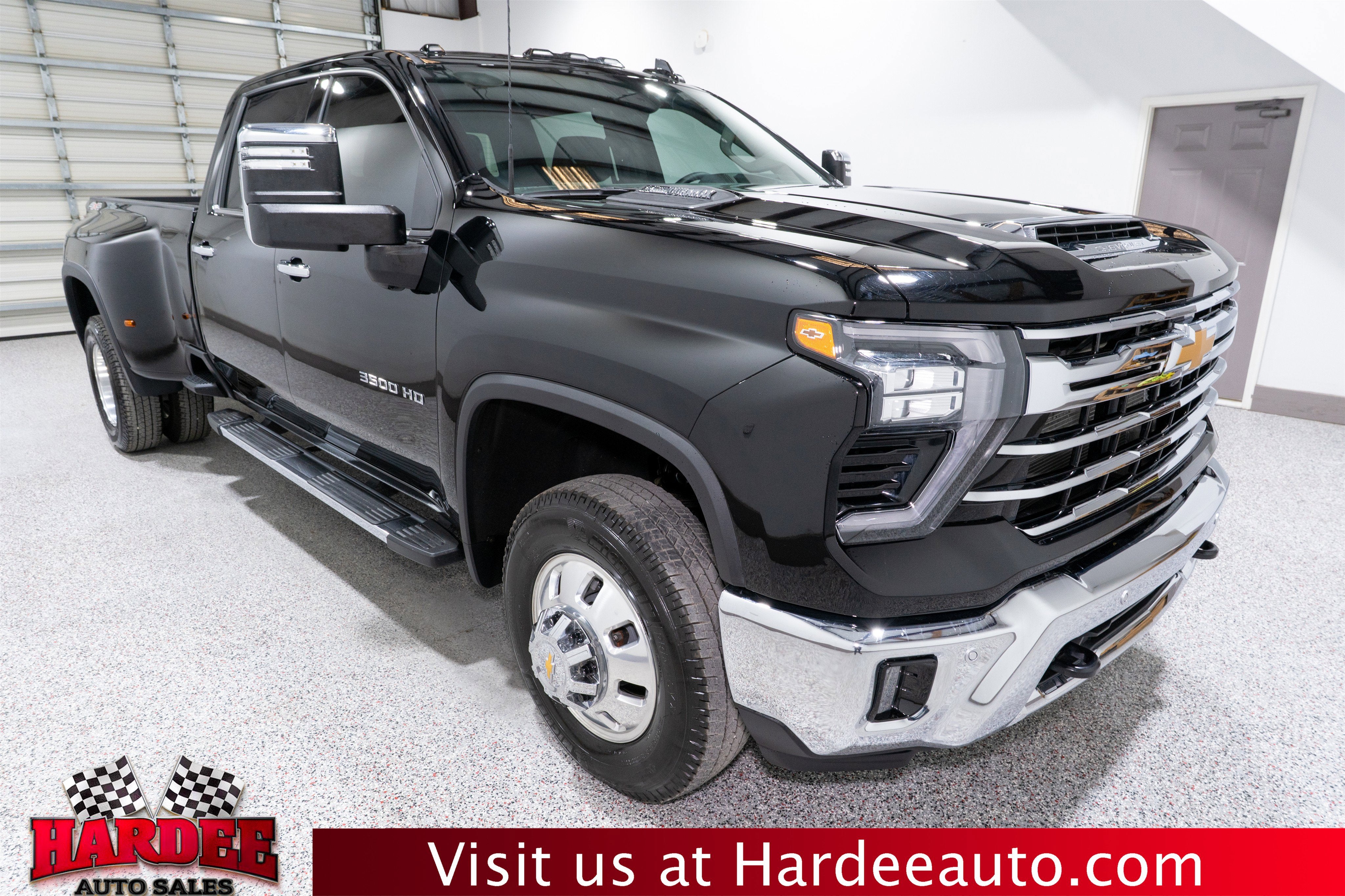 2025 Chevrolet Silverado 3500HD LTZ