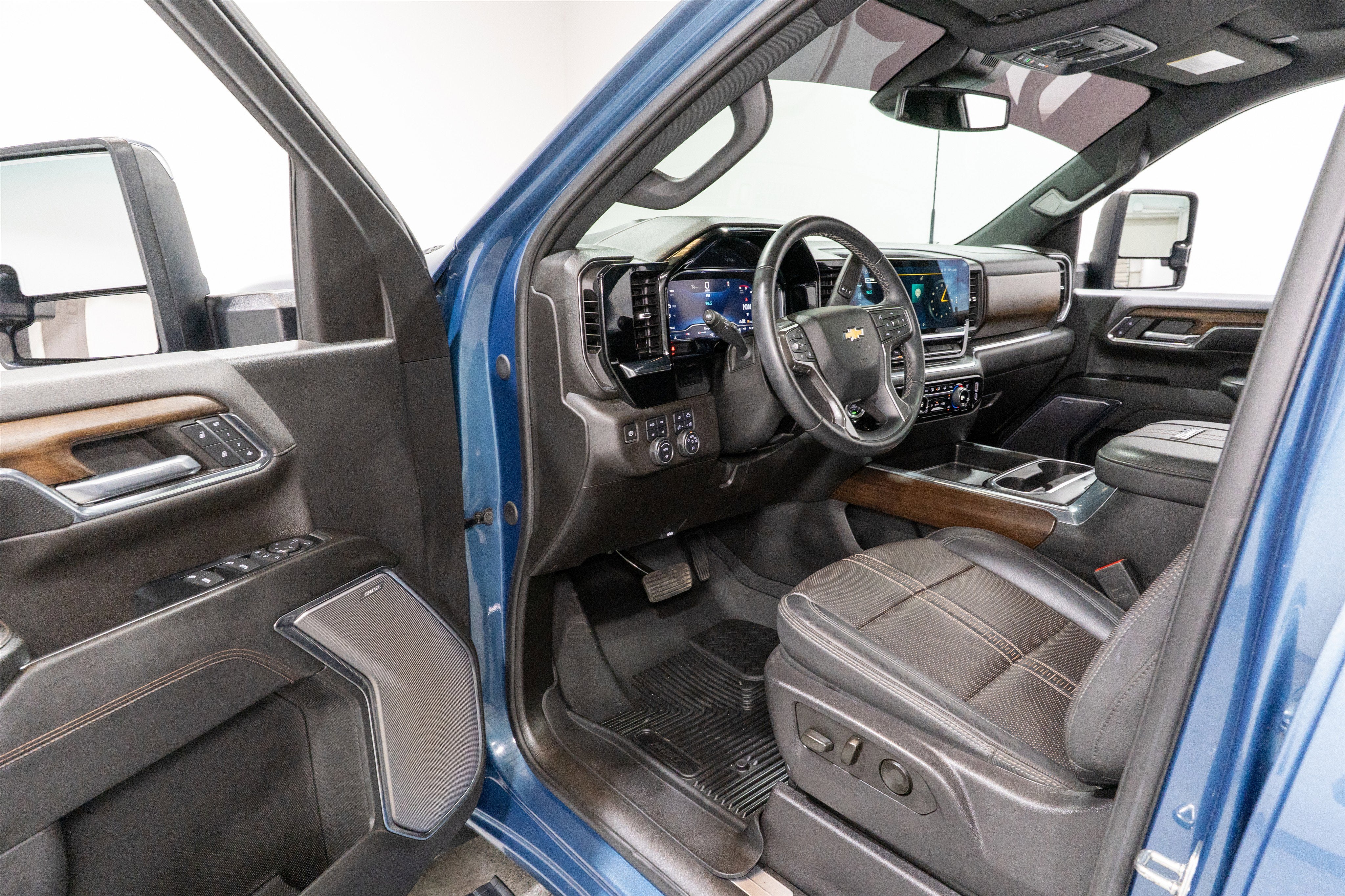 2024 Chevrolet Silverado 3500HD High Country