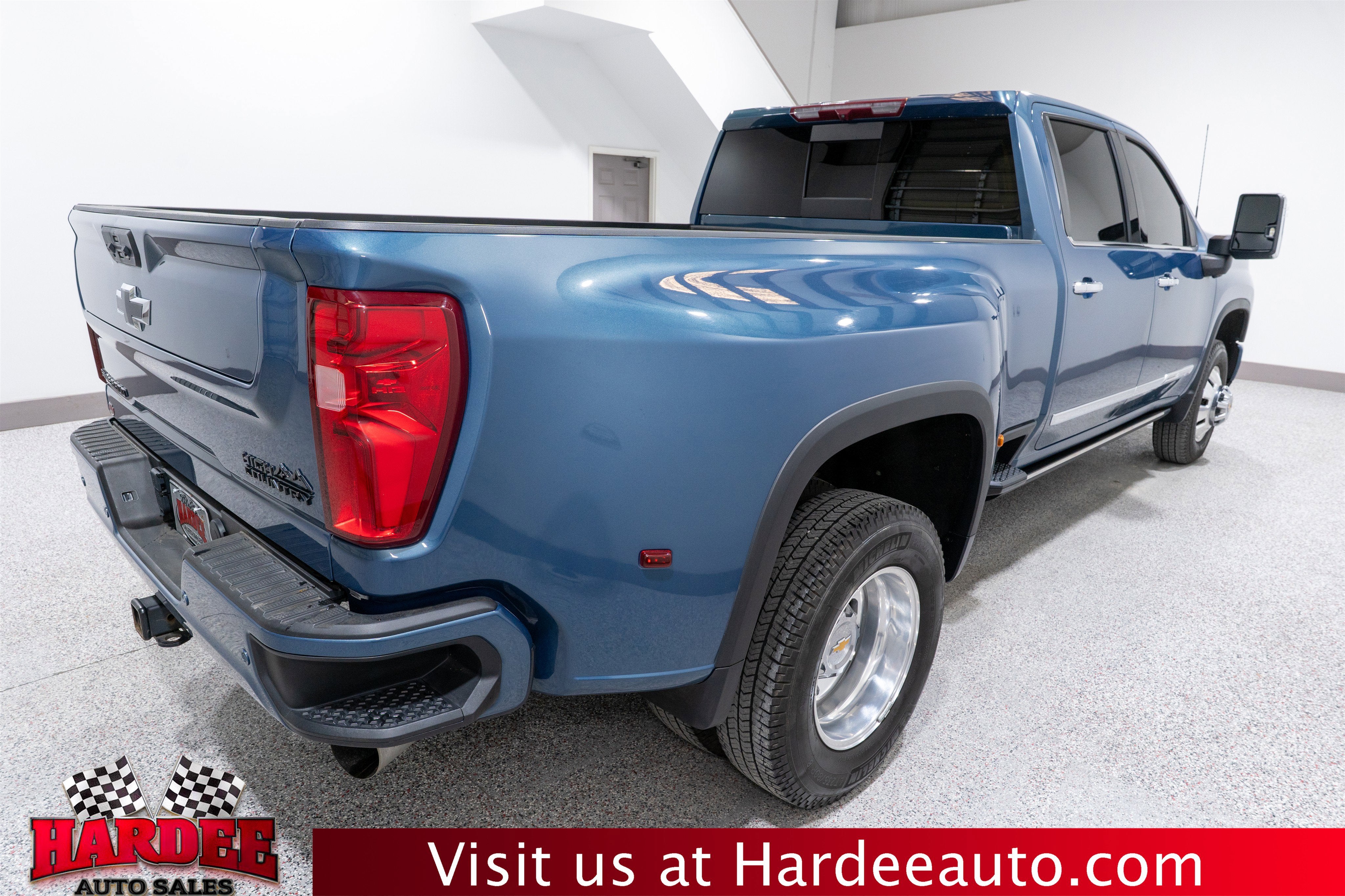 2024 Chevrolet Silverado 3500HD High Country