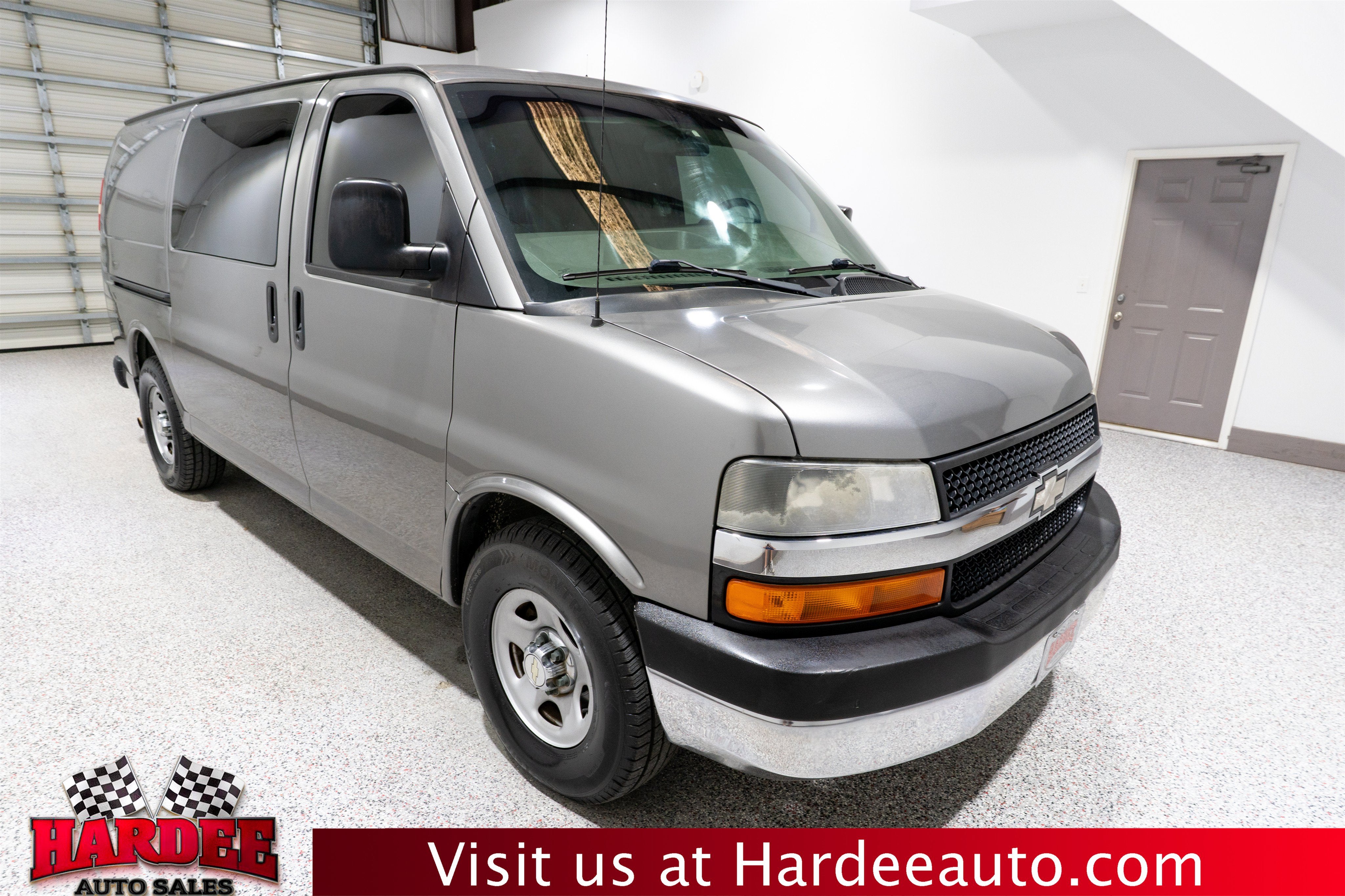 2008 Chevrolet Express Cargo Van Base