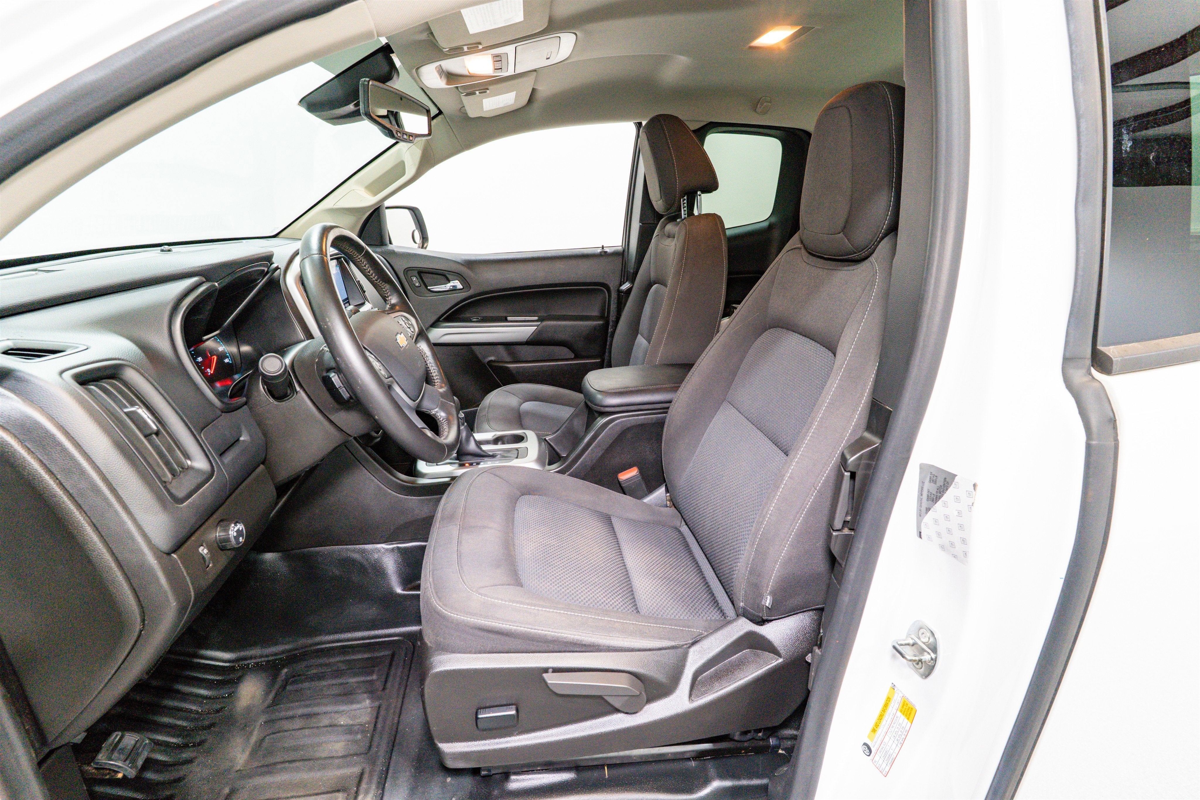 2022 Chevrolet Colorado 2WD LT