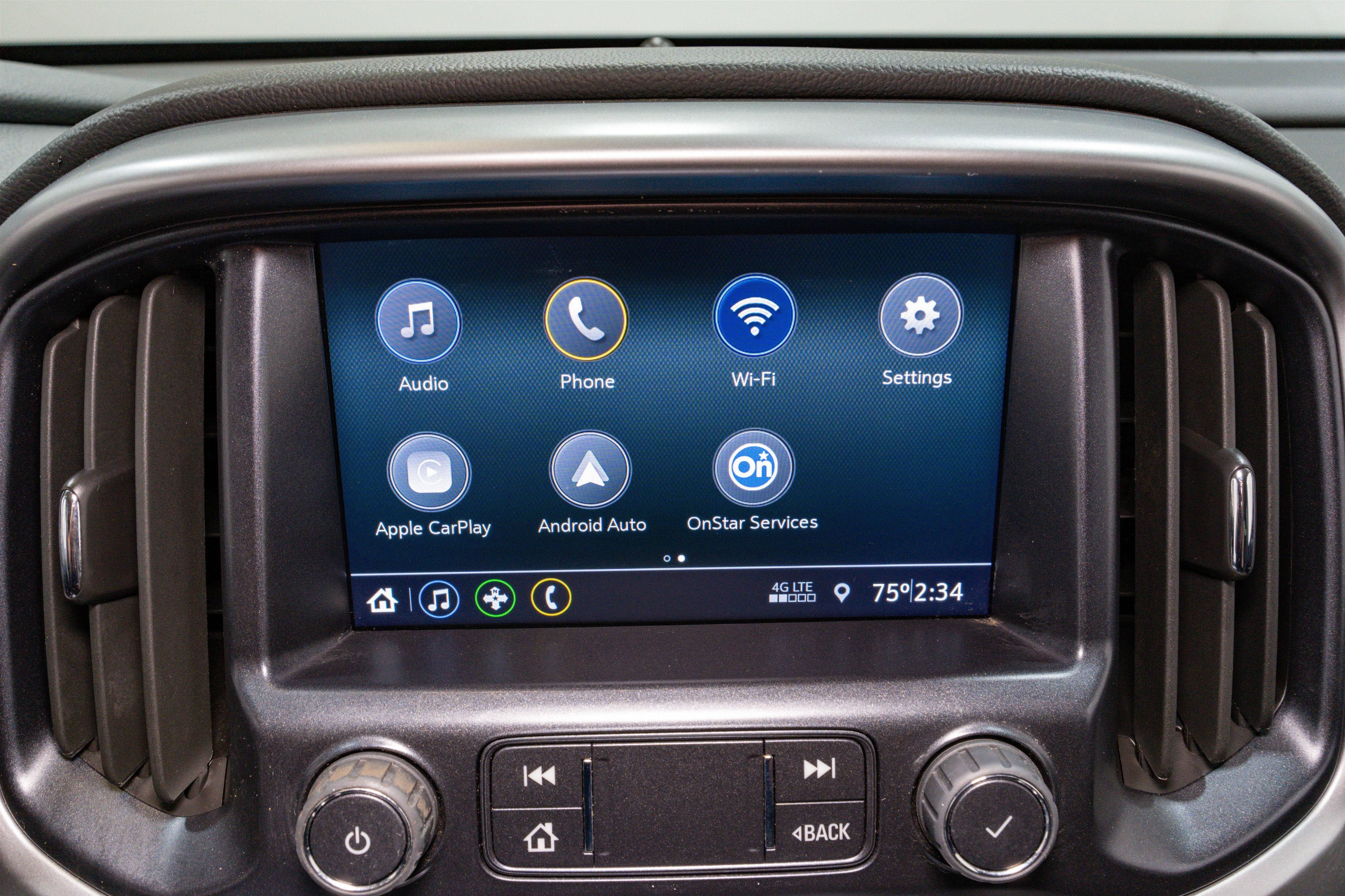 2022 Chevrolet Colorado 2WD LT