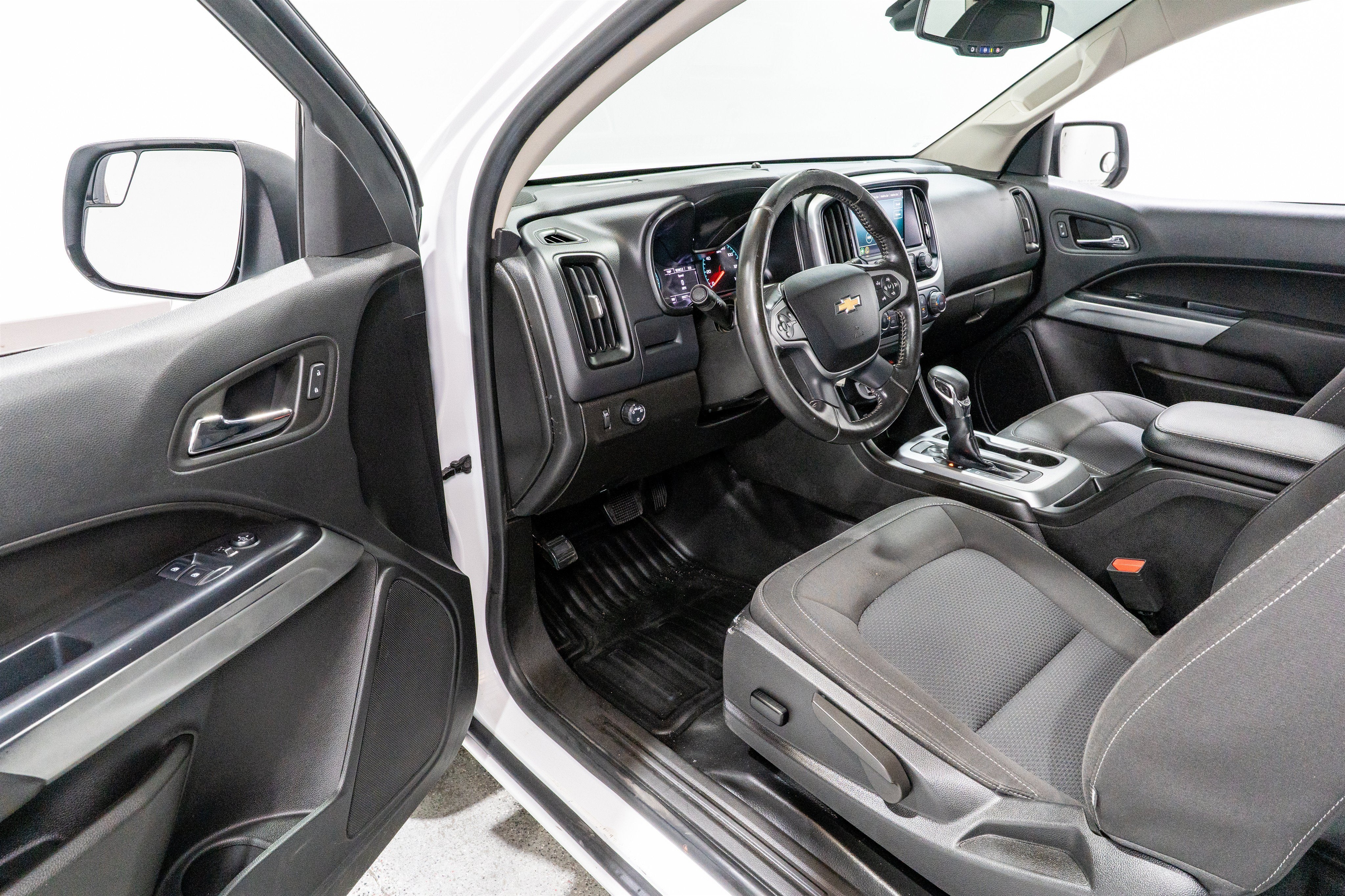 2022 Chevrolet Colorado 2WD LT